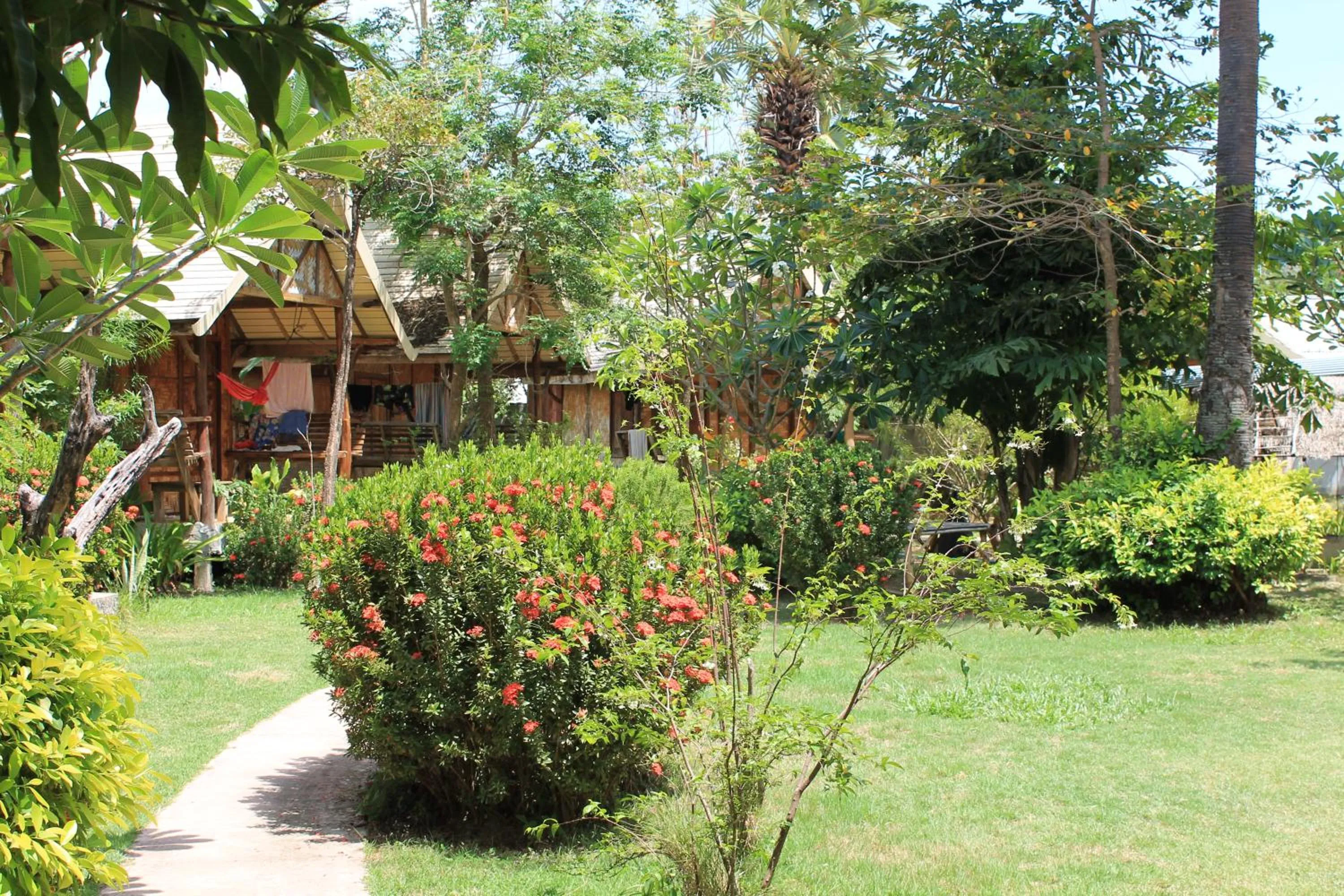 Garden in Sanctuary Lanta