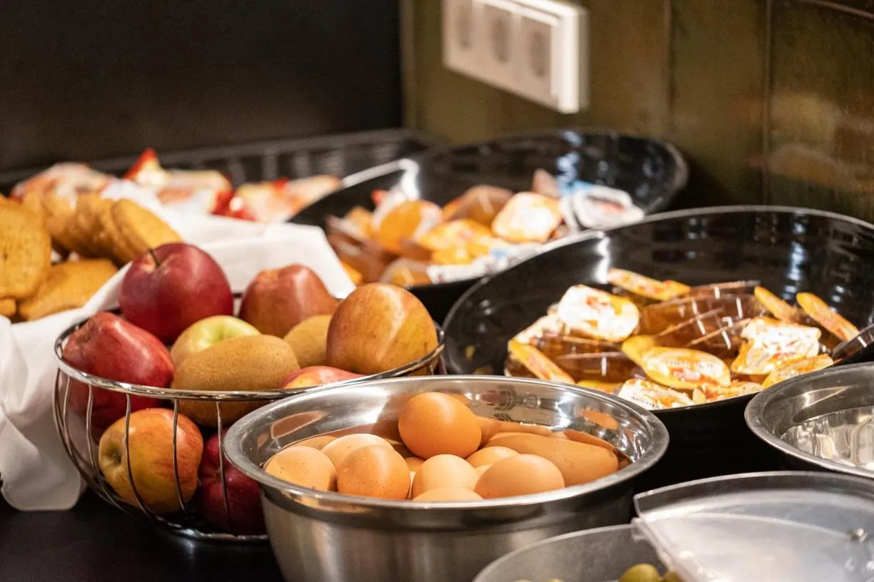 Food and drinks in Democritus