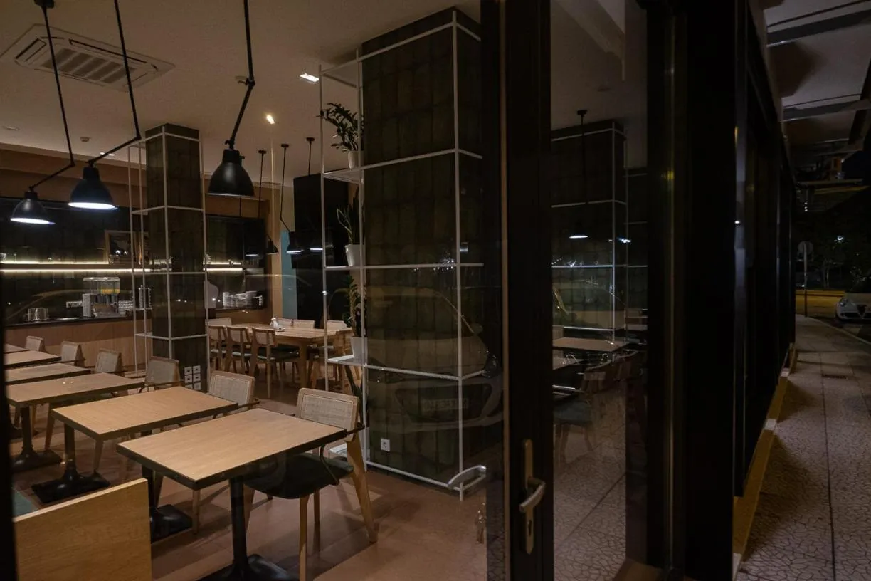 Lounge or bar in Democritus