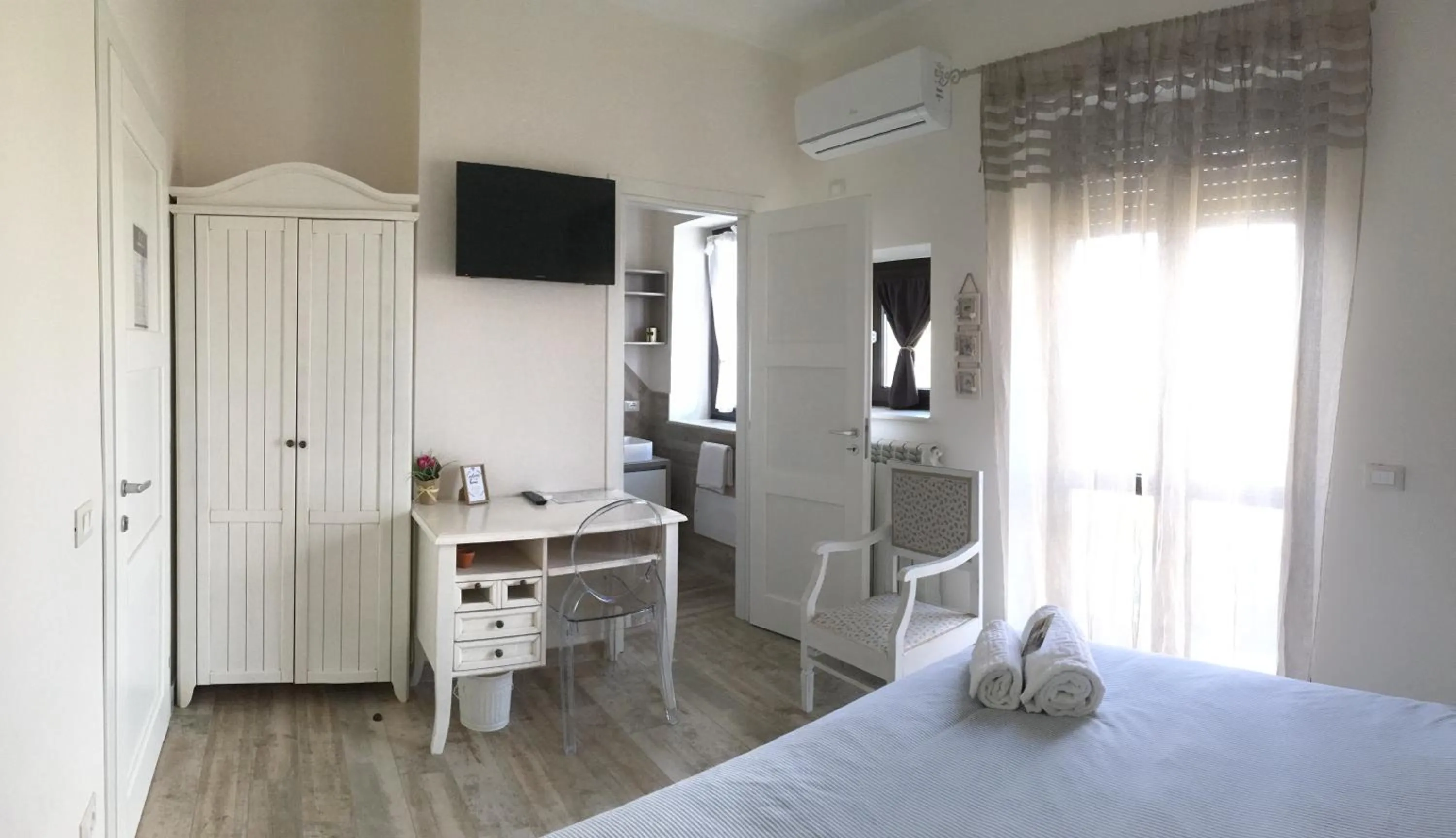 Photo of the whole room, Bed in Don Giacchì Country House