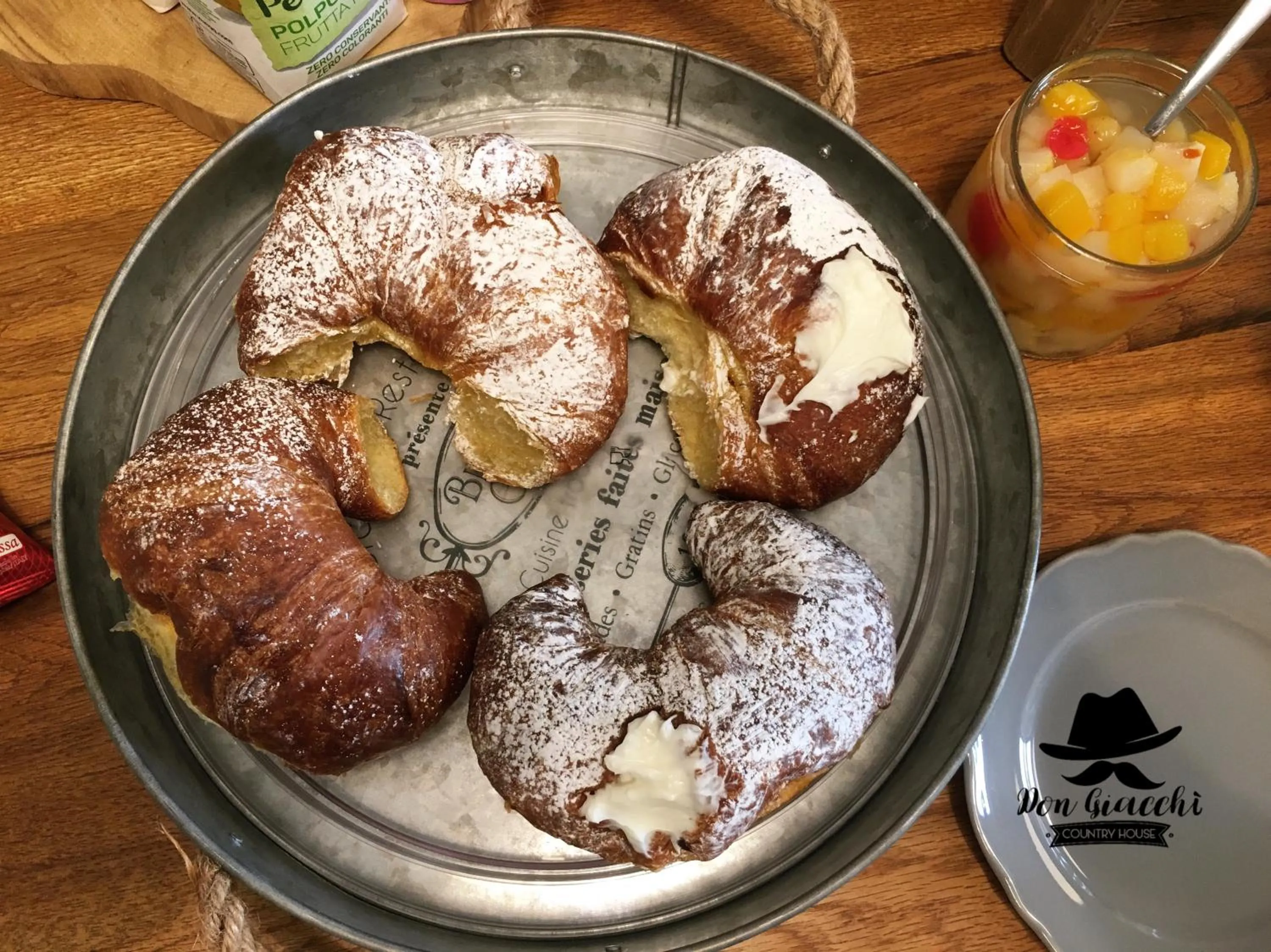 Buffet breakfast in Don Giacchì Country House