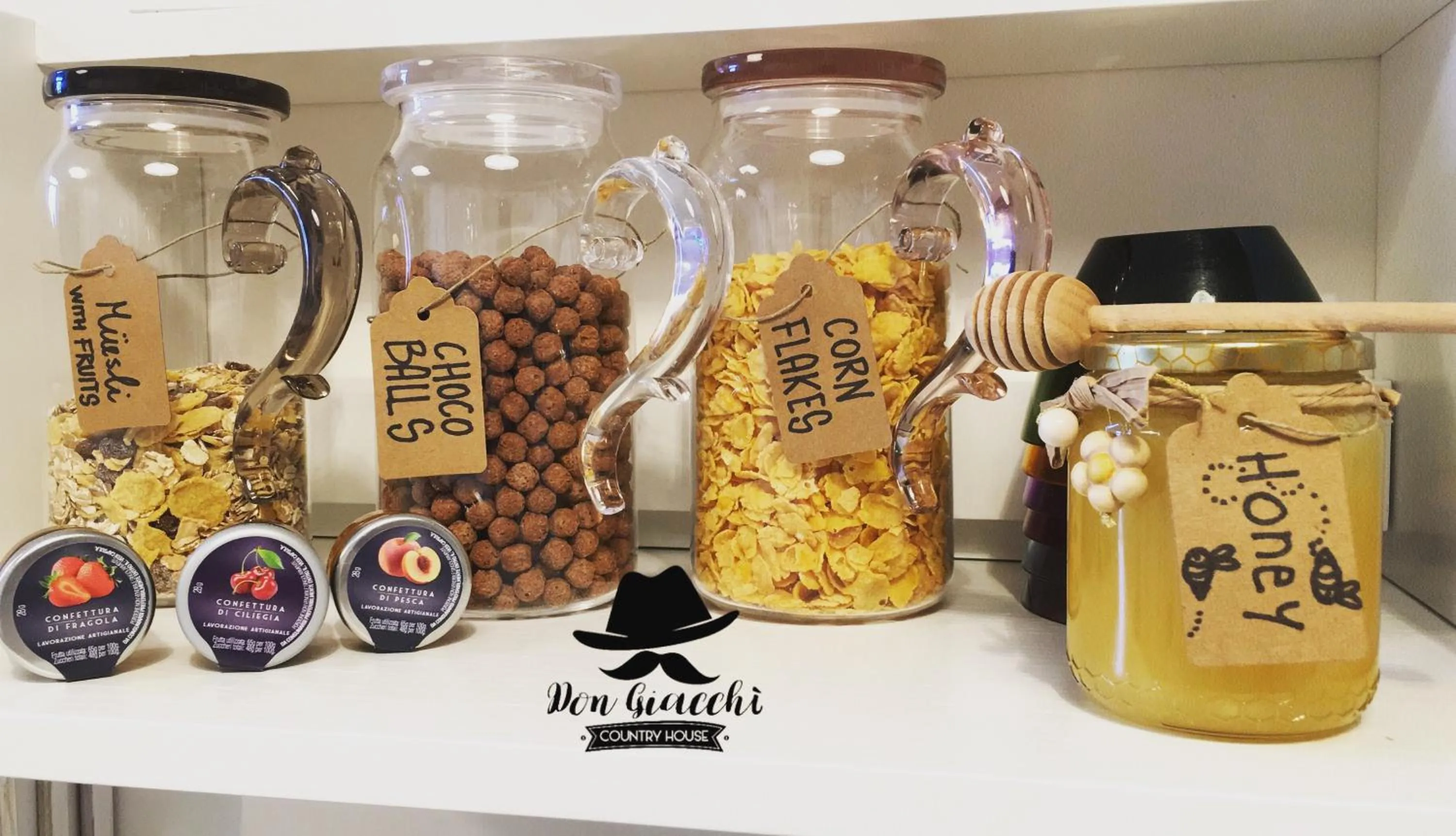 Buffet breakfast in Don Giacchì Country House