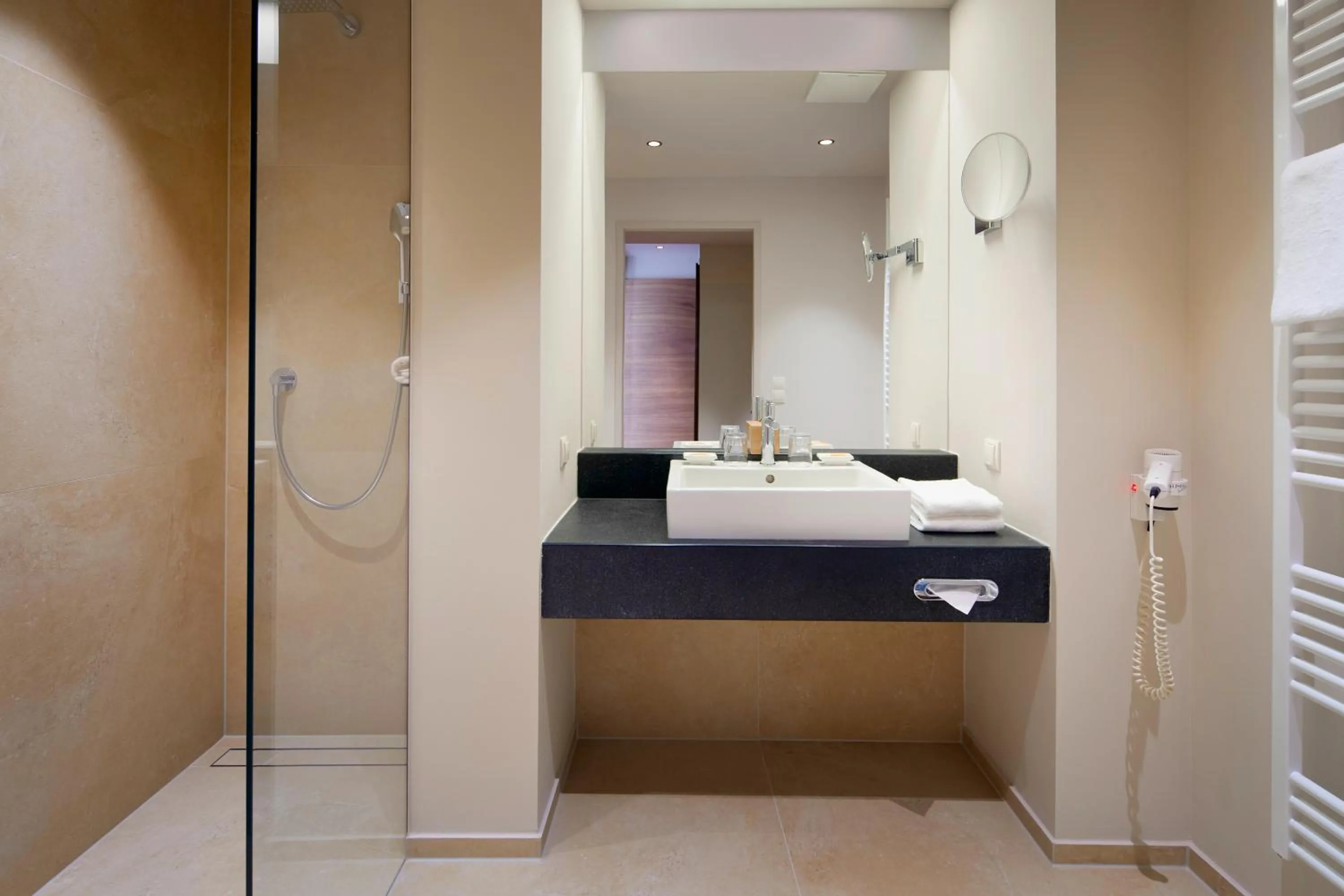 Photo of the whole room, Bed in Ayurveda Resort MANDIRA