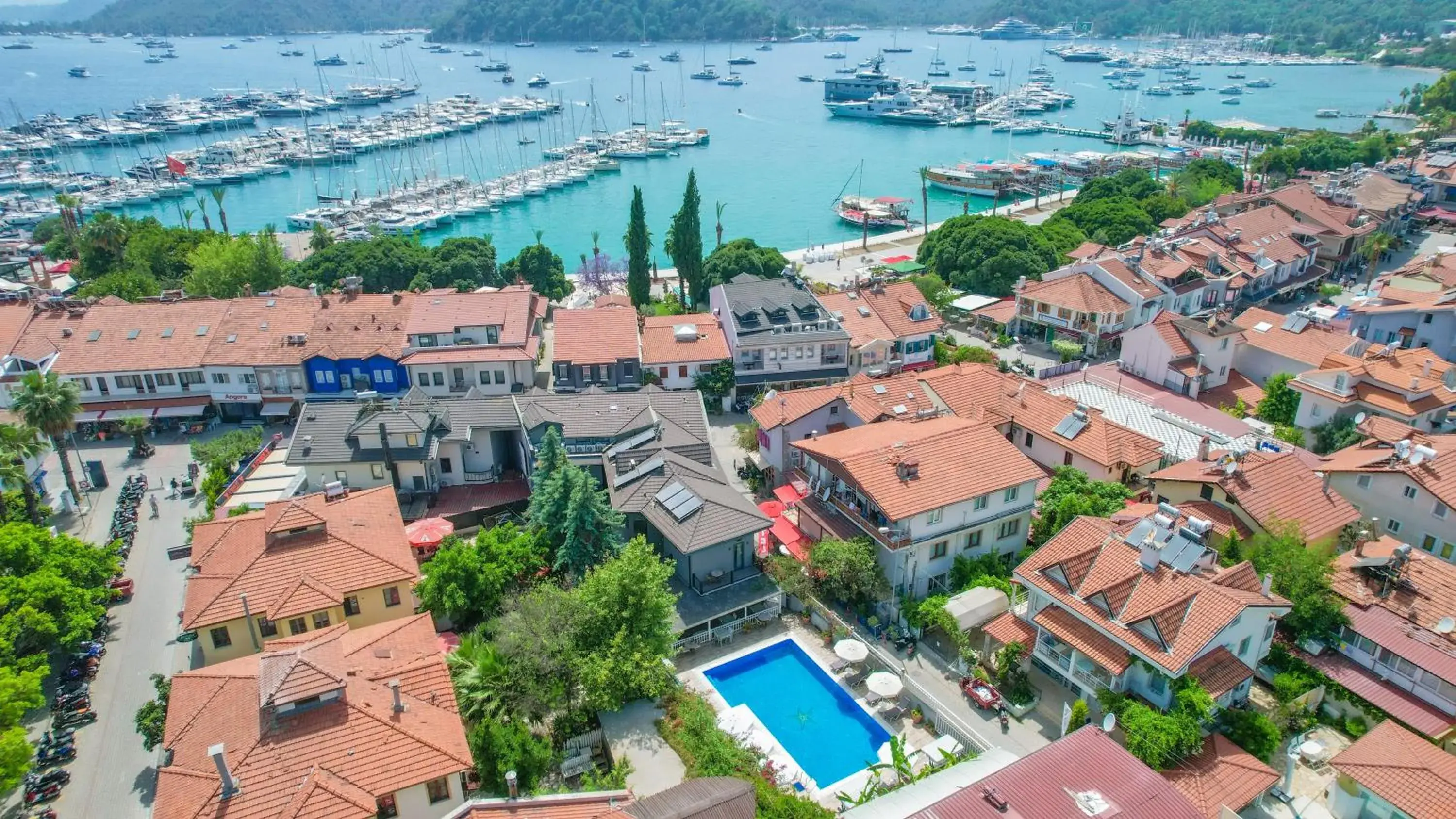 Property building in Göcek Centre Hotel Property building in Göcek Centre Hotel