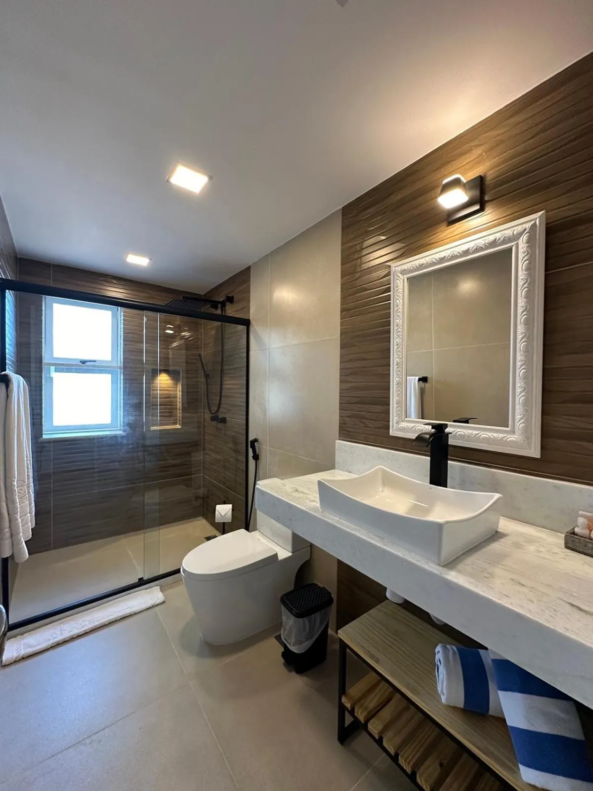 Shower in Pousada Corsario Buzios