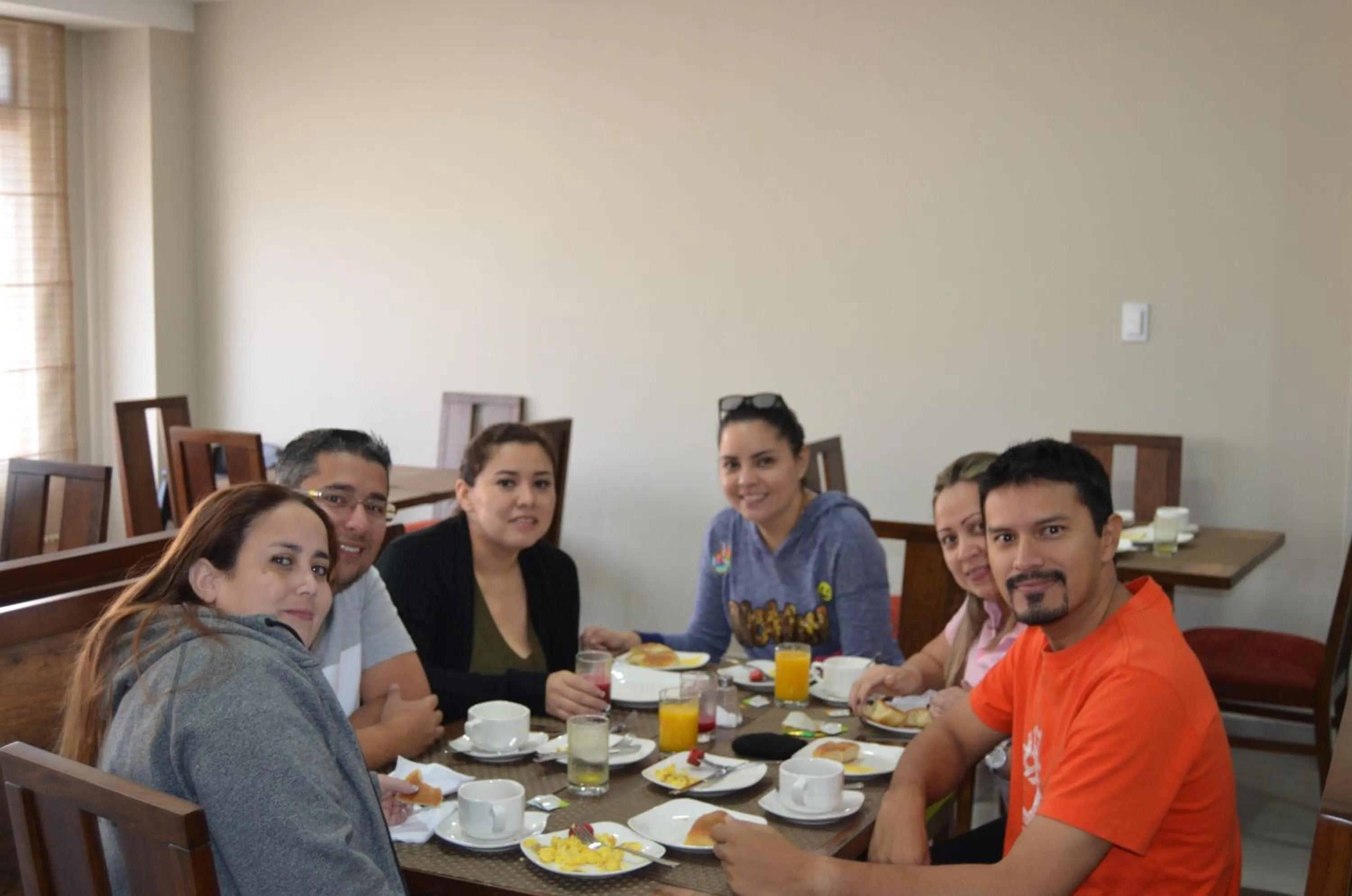 Restaurant/places to eat in Hotel San Agustin Plaza