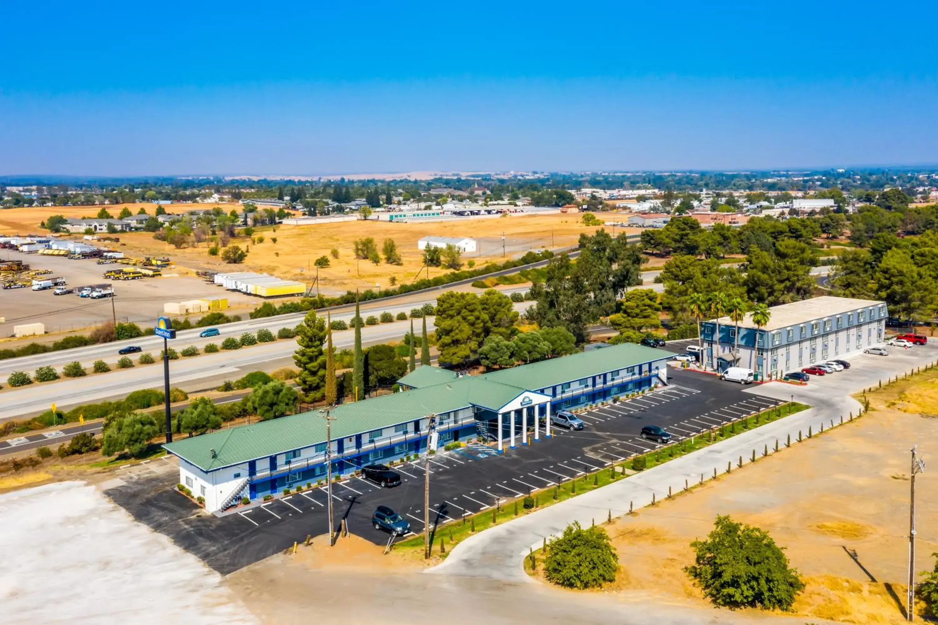 Bird's eye view in Days Inn by Wyndham Red Bluff Bird's eye view in Days Inn by Wyndham Red Bluff