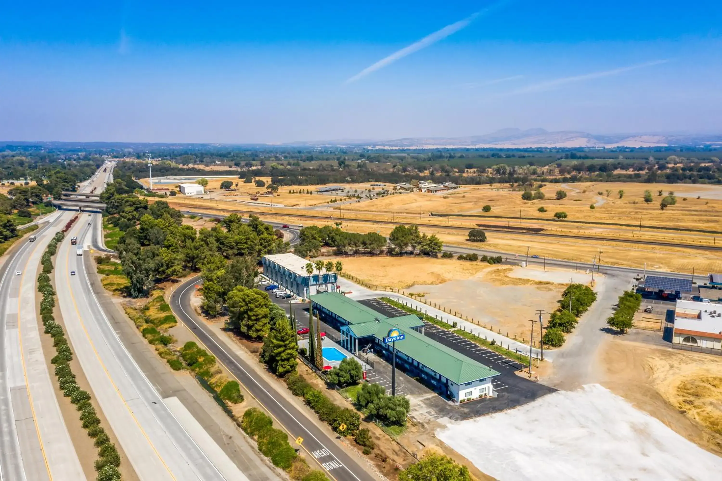 Bird's eye view in Days Inn by Wyndham Red Bluff Bird's eye view in Days Inn by Wyndham Red Bluff
