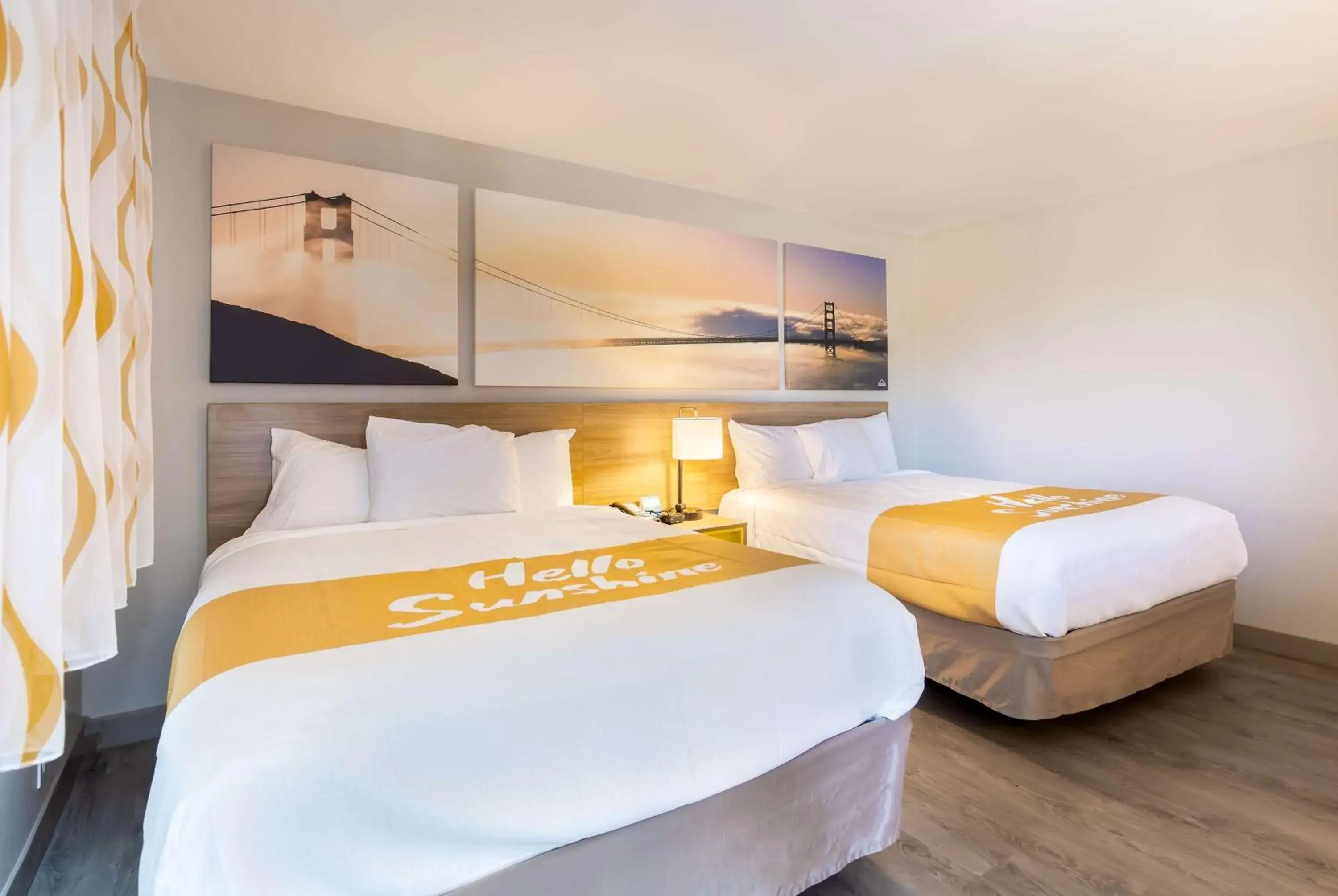 Photo of the whole room, Bed in Days Inn by Wyndham Red Bluff Photo of the whole room, Bed in Days Inn by Wyndham Red Bluff