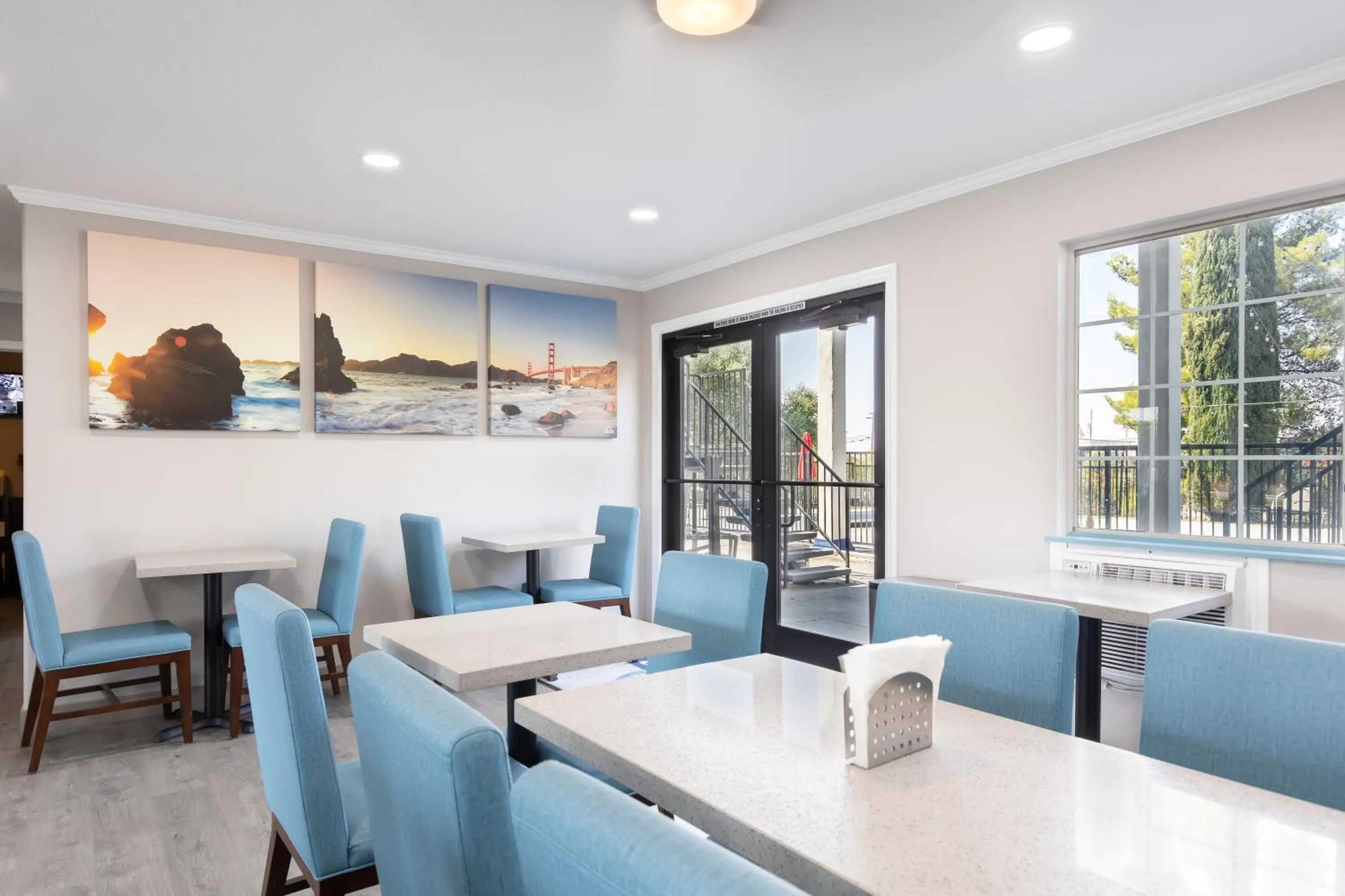 Breakfast in Days Inn by Wyndham Red Bluff