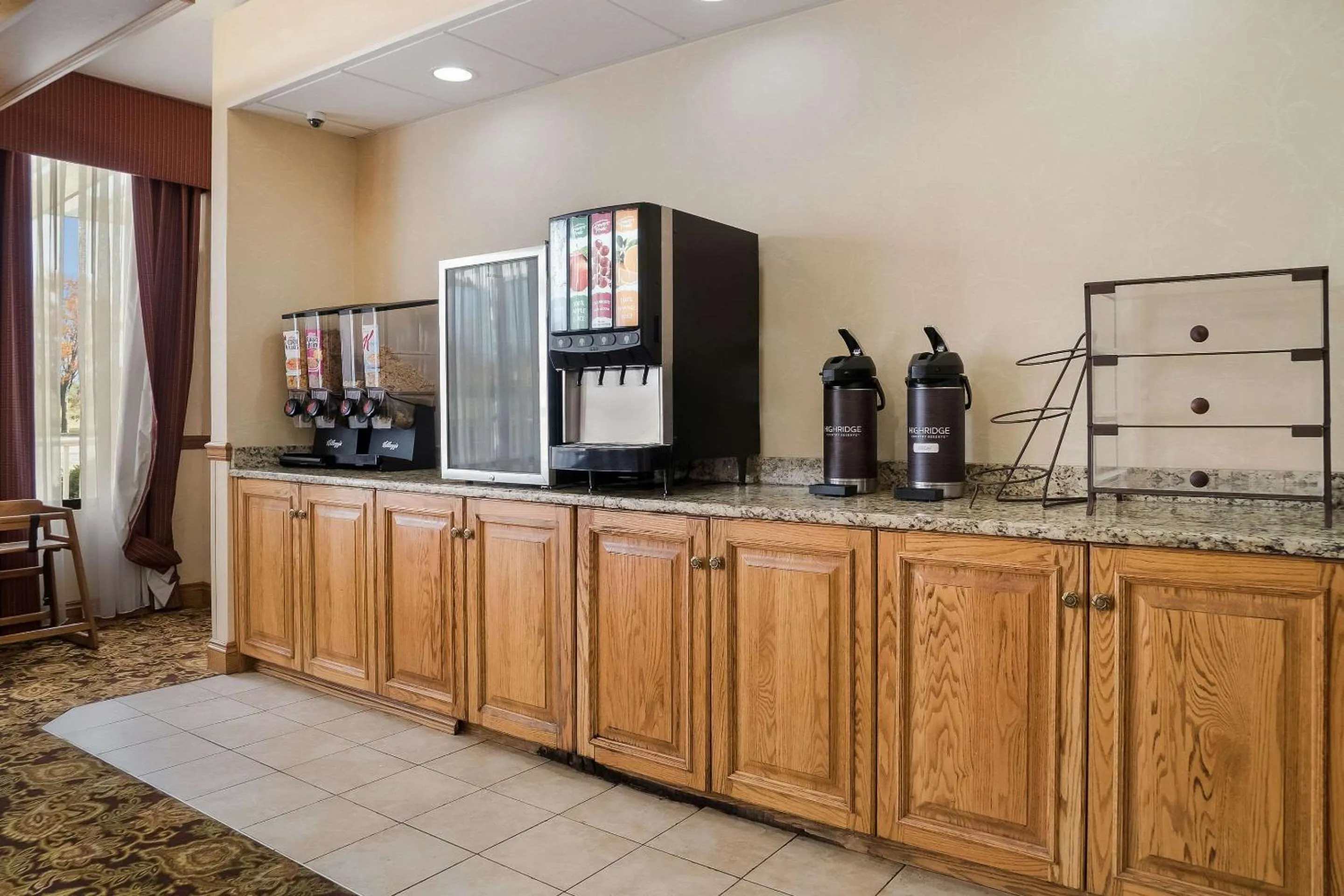 Breakfast in Quality Inn & Suites