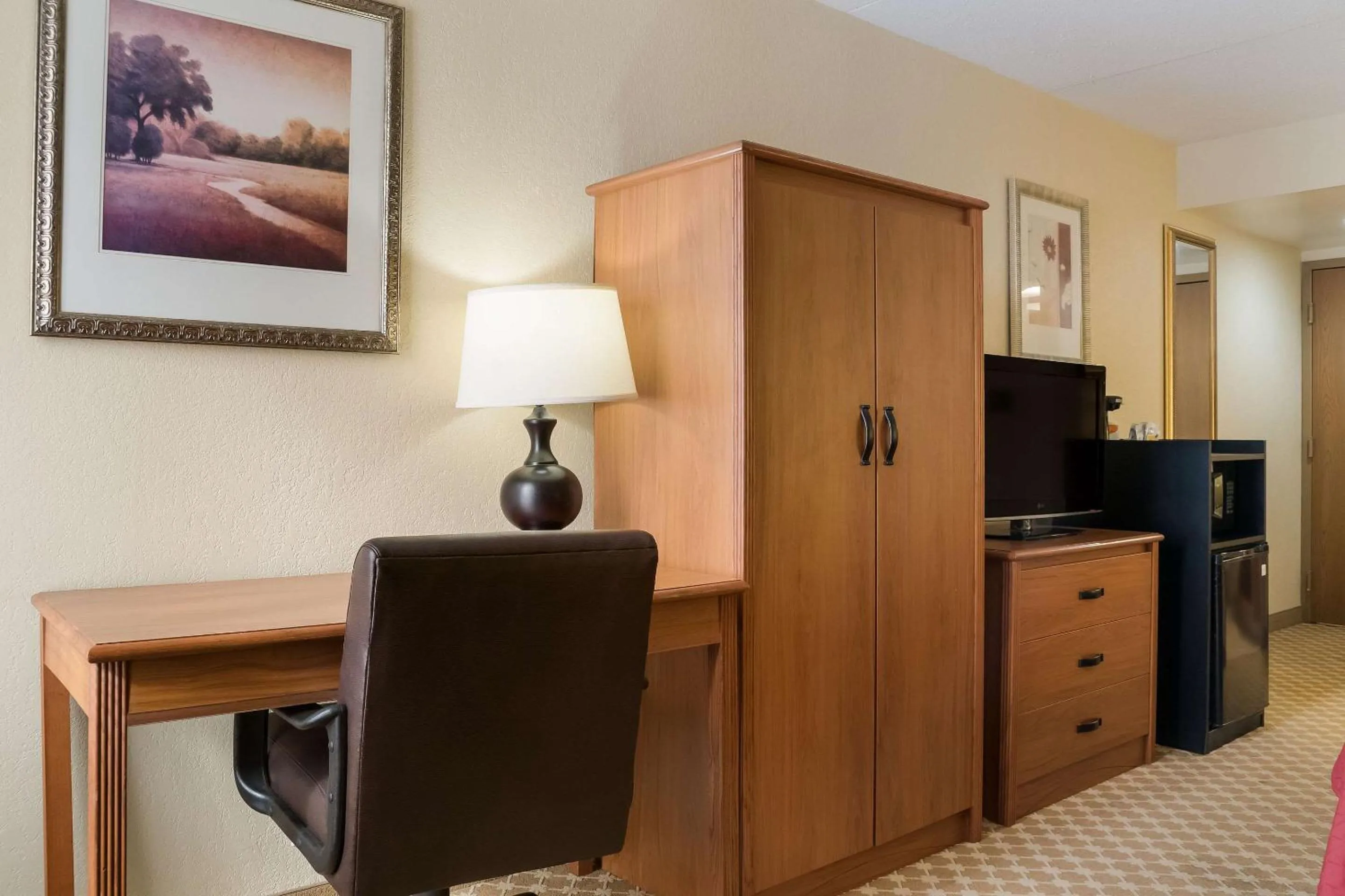 Bedroom in Quality Inn & Suites