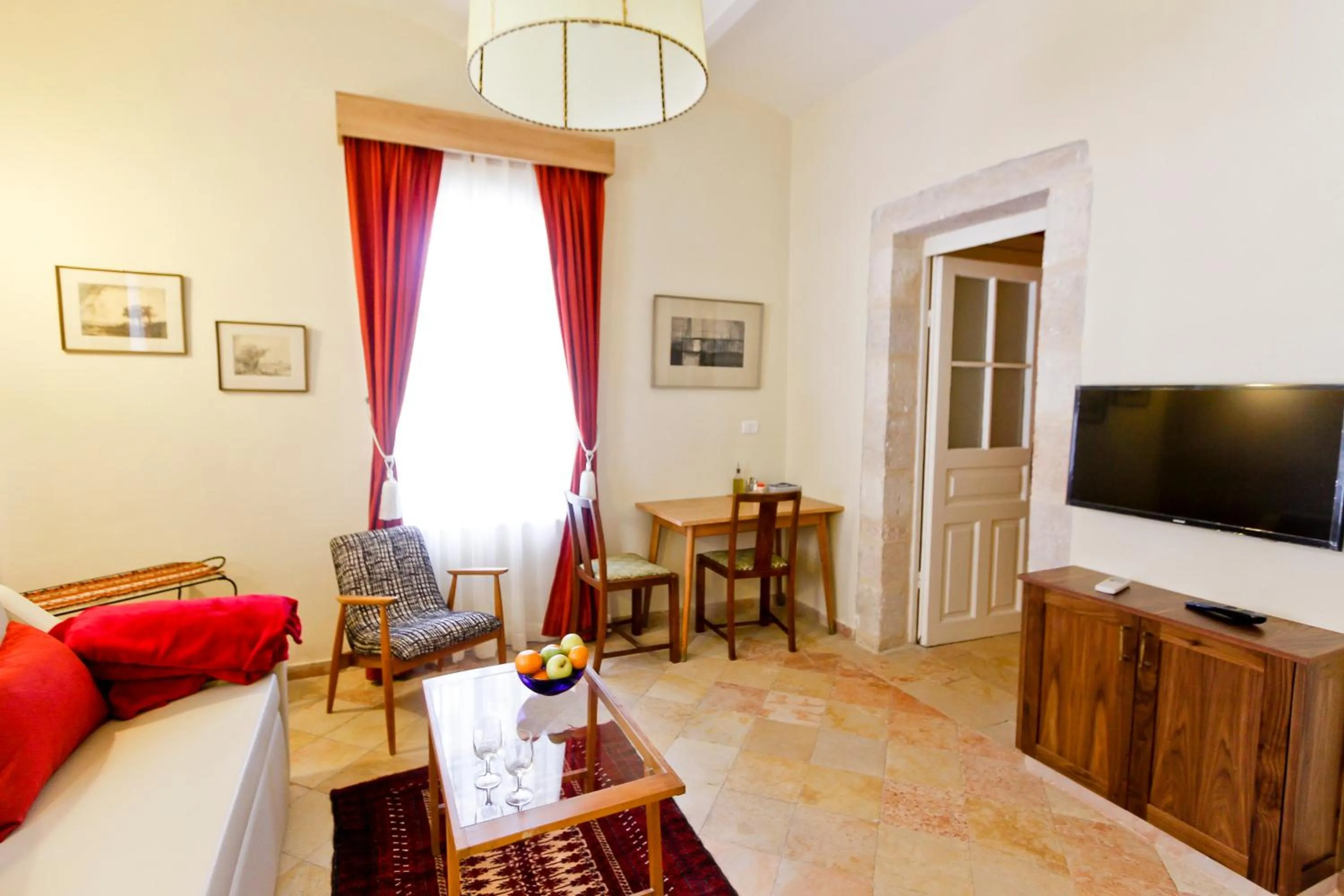 Living room in The Templer Inn