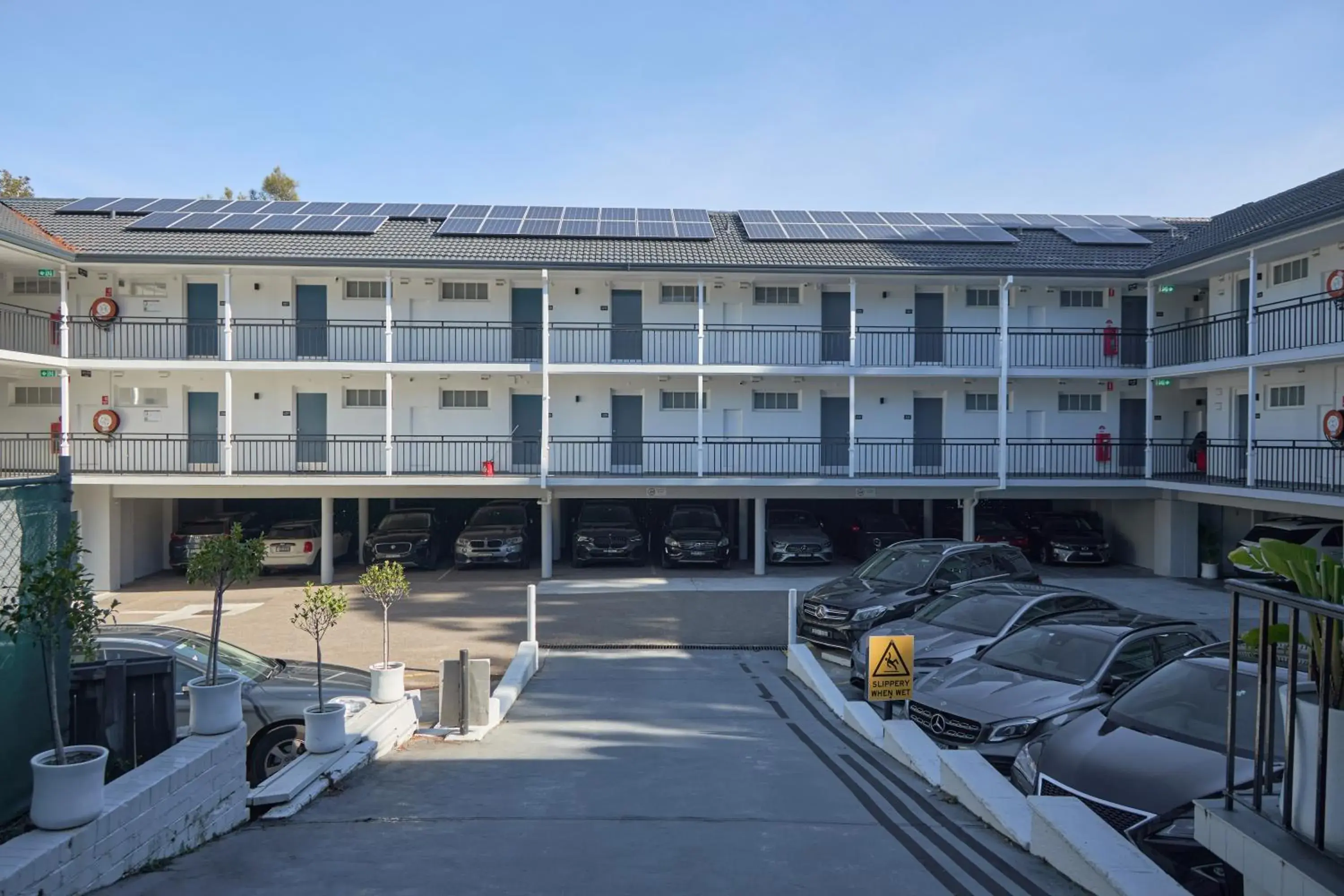 Property building in Killara Hotel & Suites Property building in Killara Hotel & Suites