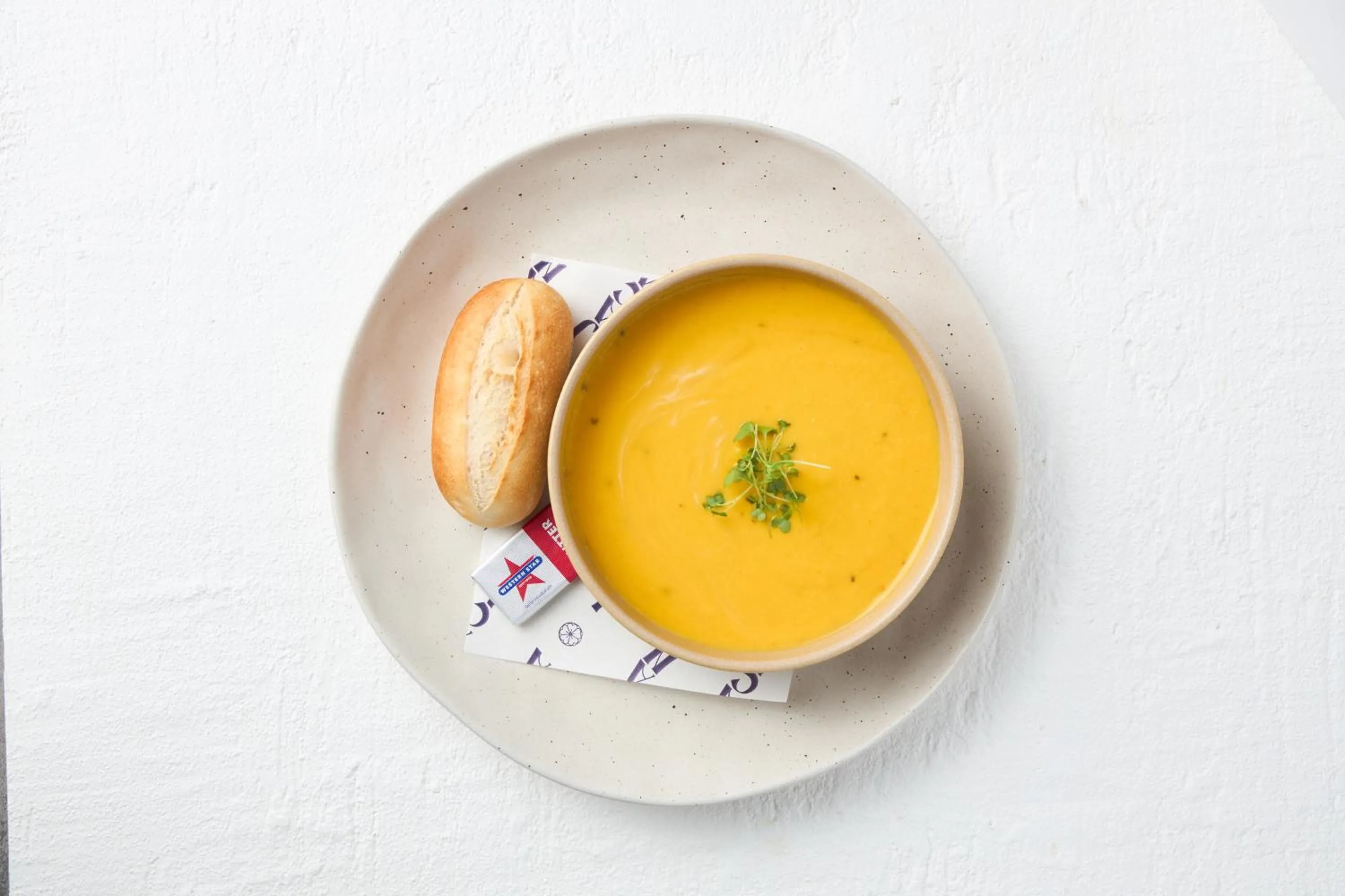 Restaurant/places to eat in Killara Hotel & Suites