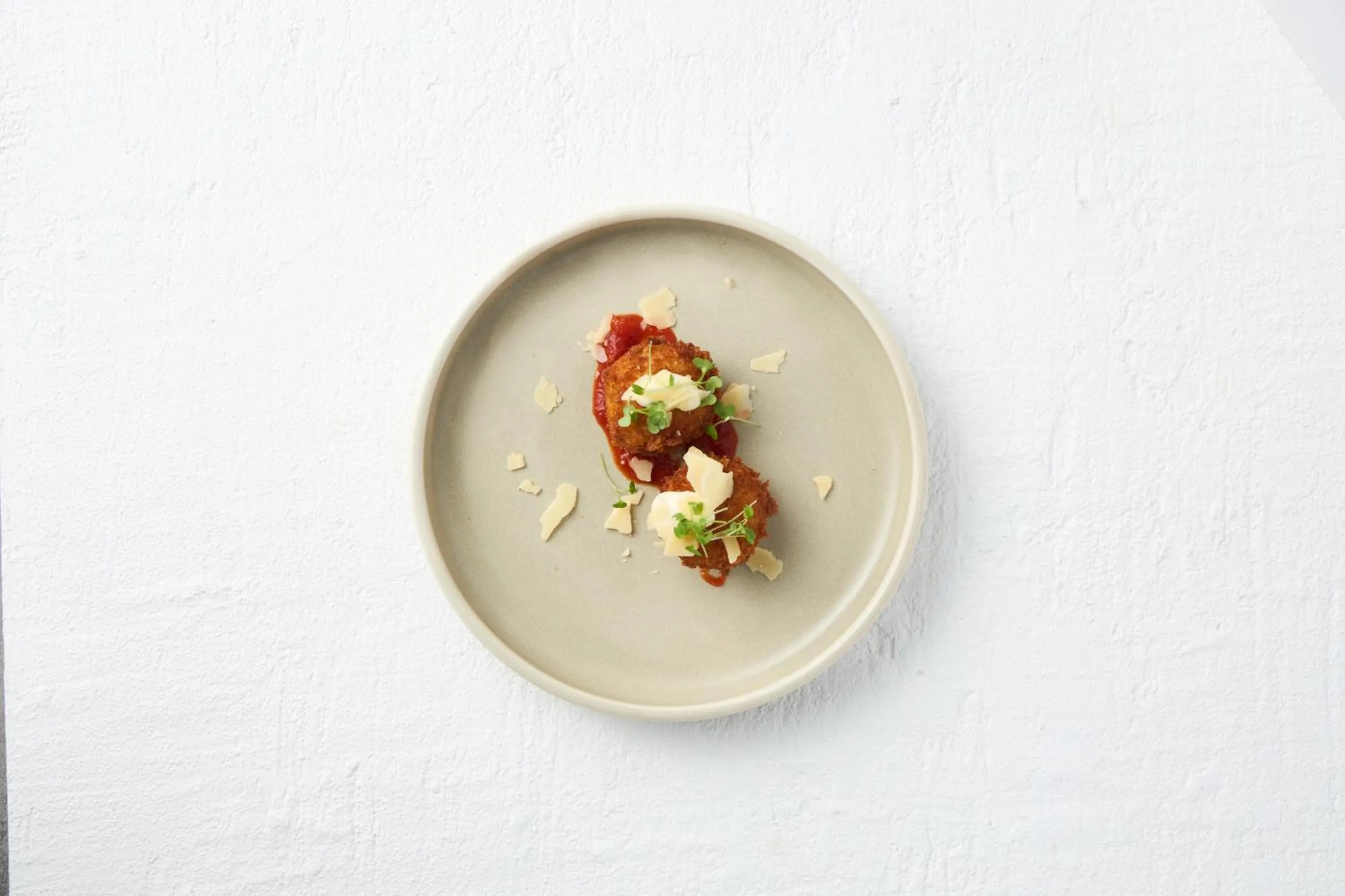 Restaurant/places to eat in Killara Hotel & Suites