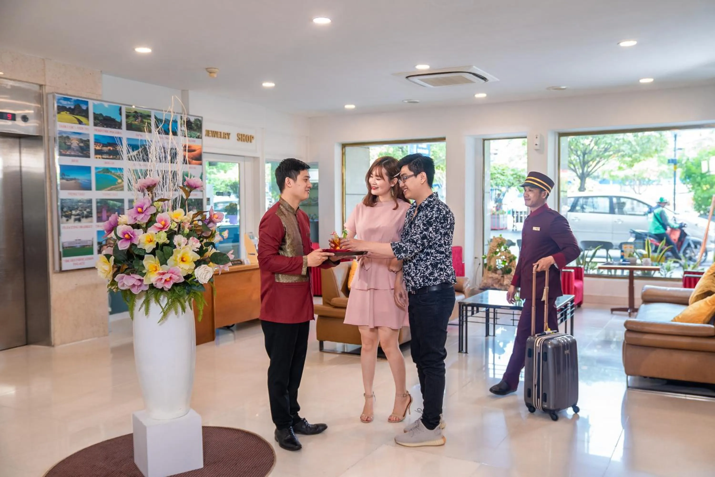 Lobby or reception in Oscar Saigon Hotel