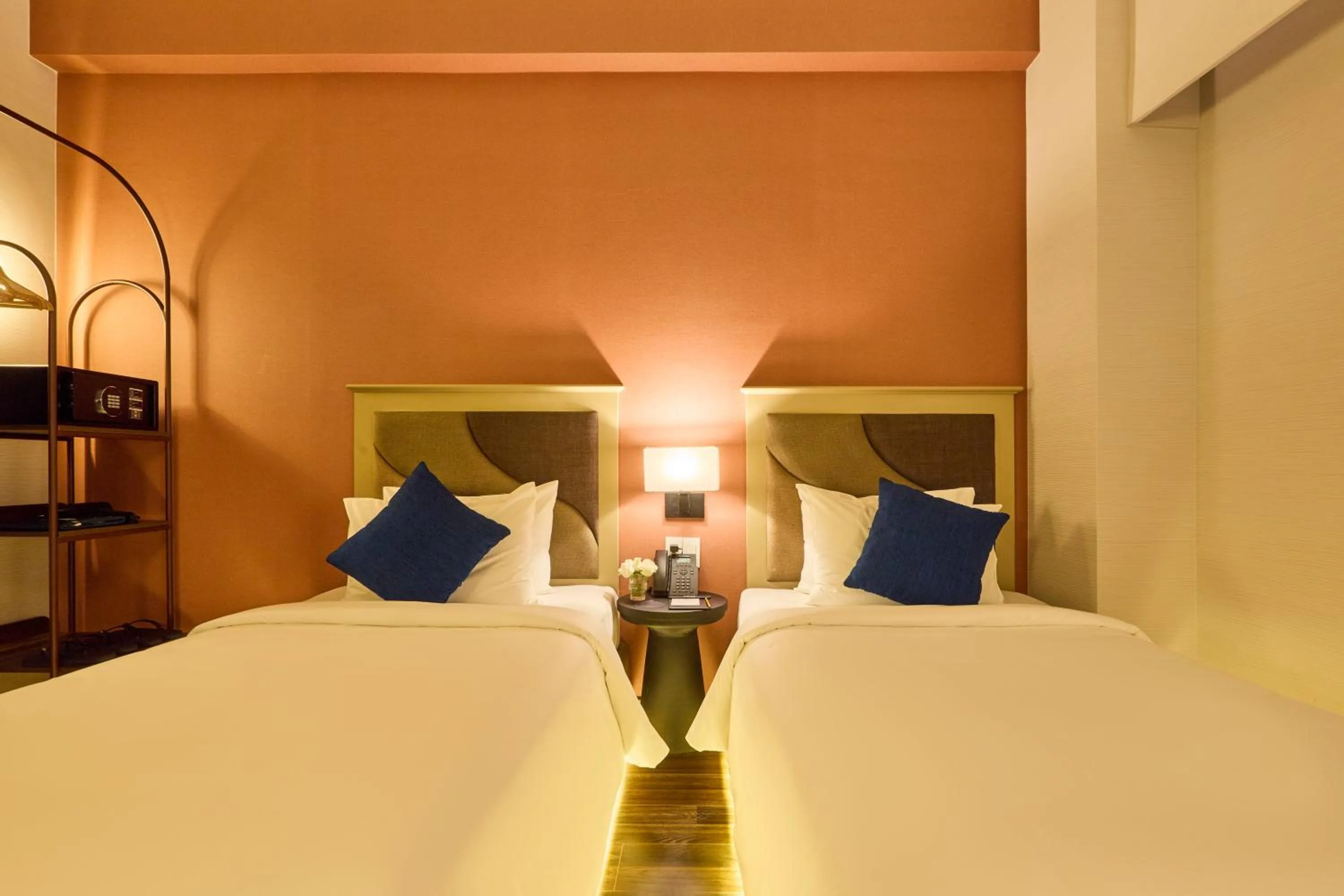 Bed in Kin Hotel Ly Tu Trong