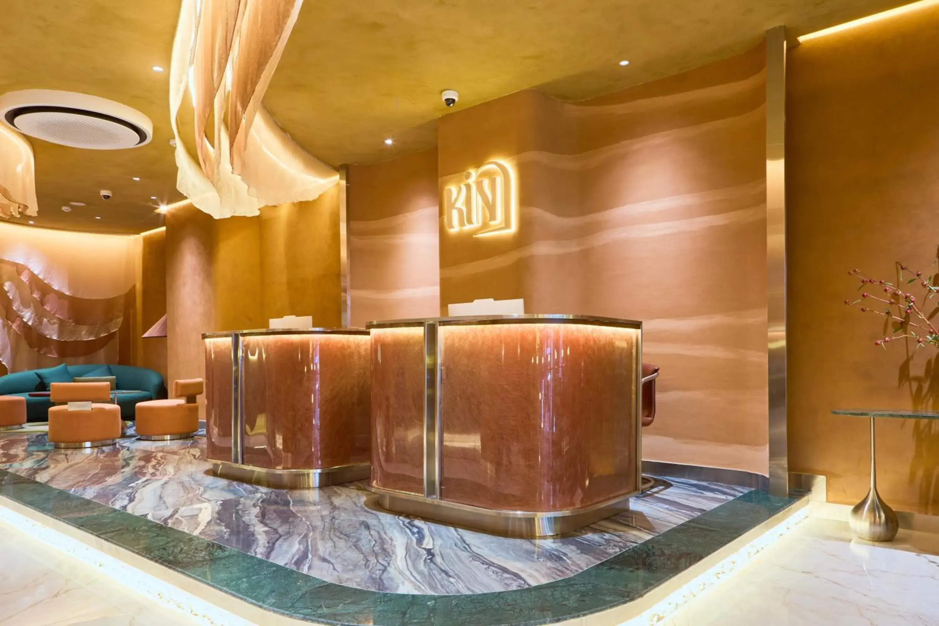 Lobby or reception in Kin Hotel Ly Tu Trong Lobby or reception in Kin Hotel Ly Tu Trong