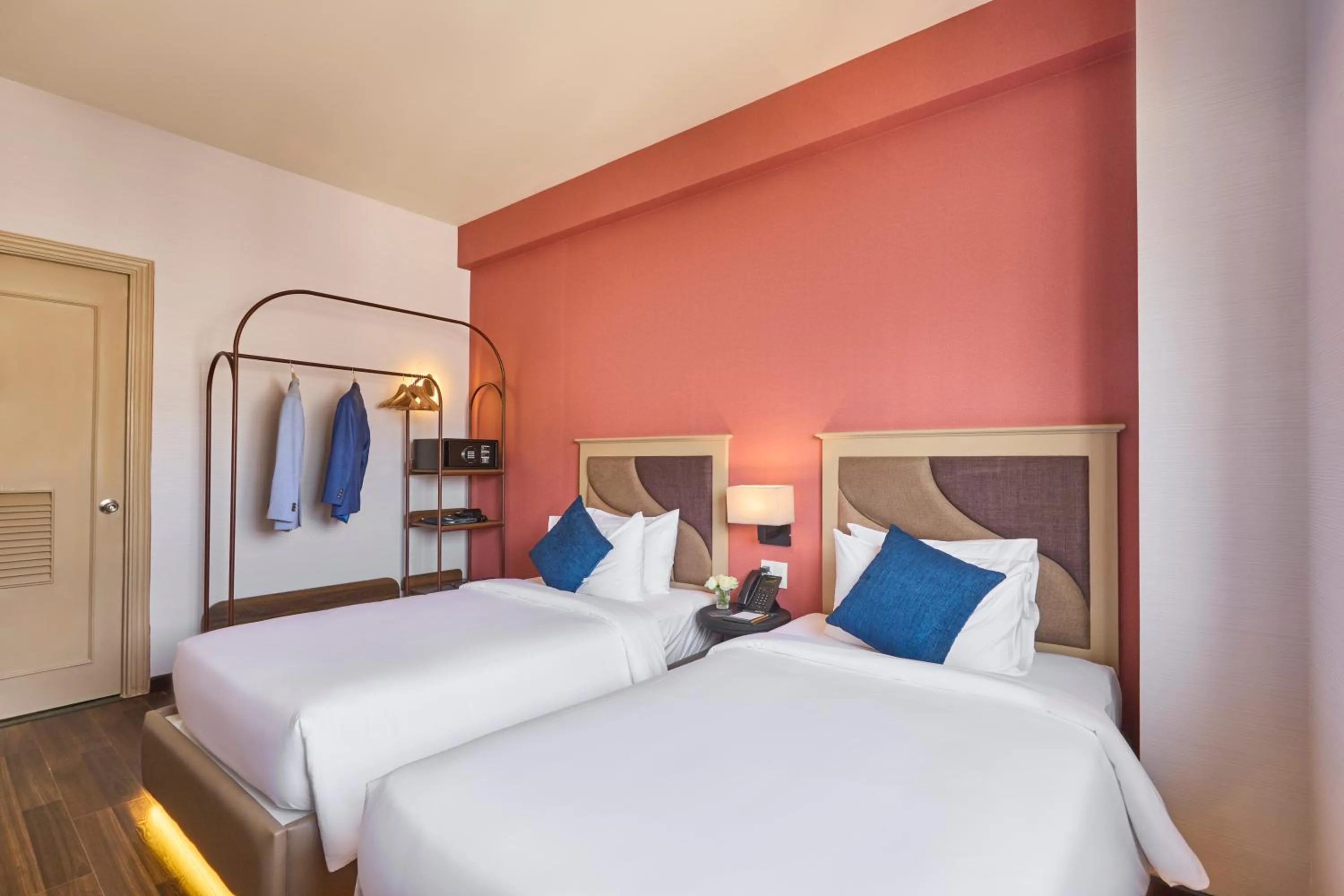 Bed in Kin Hotel Ly Tu Trong