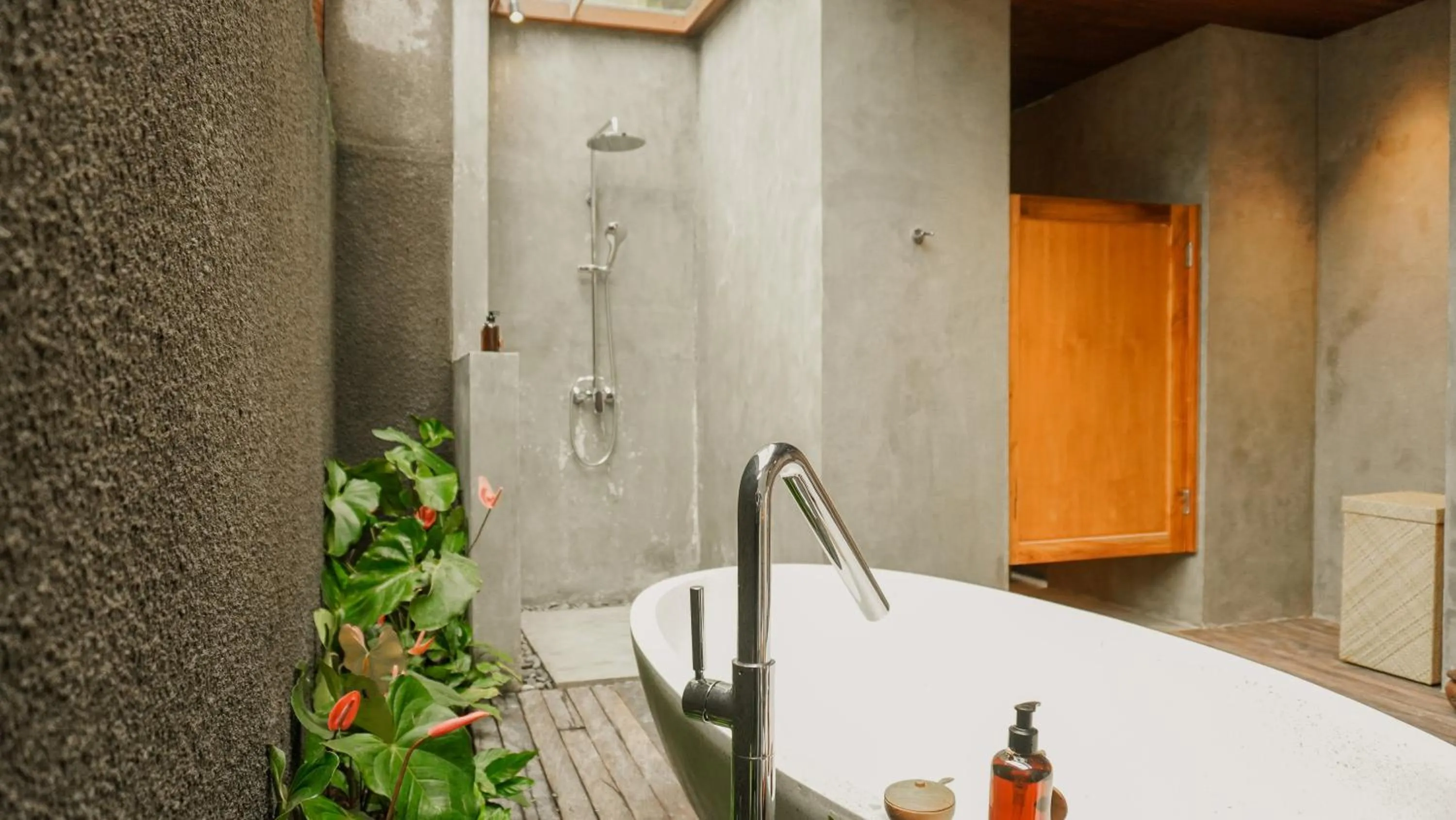 Bath in Annora Villas Seminyak