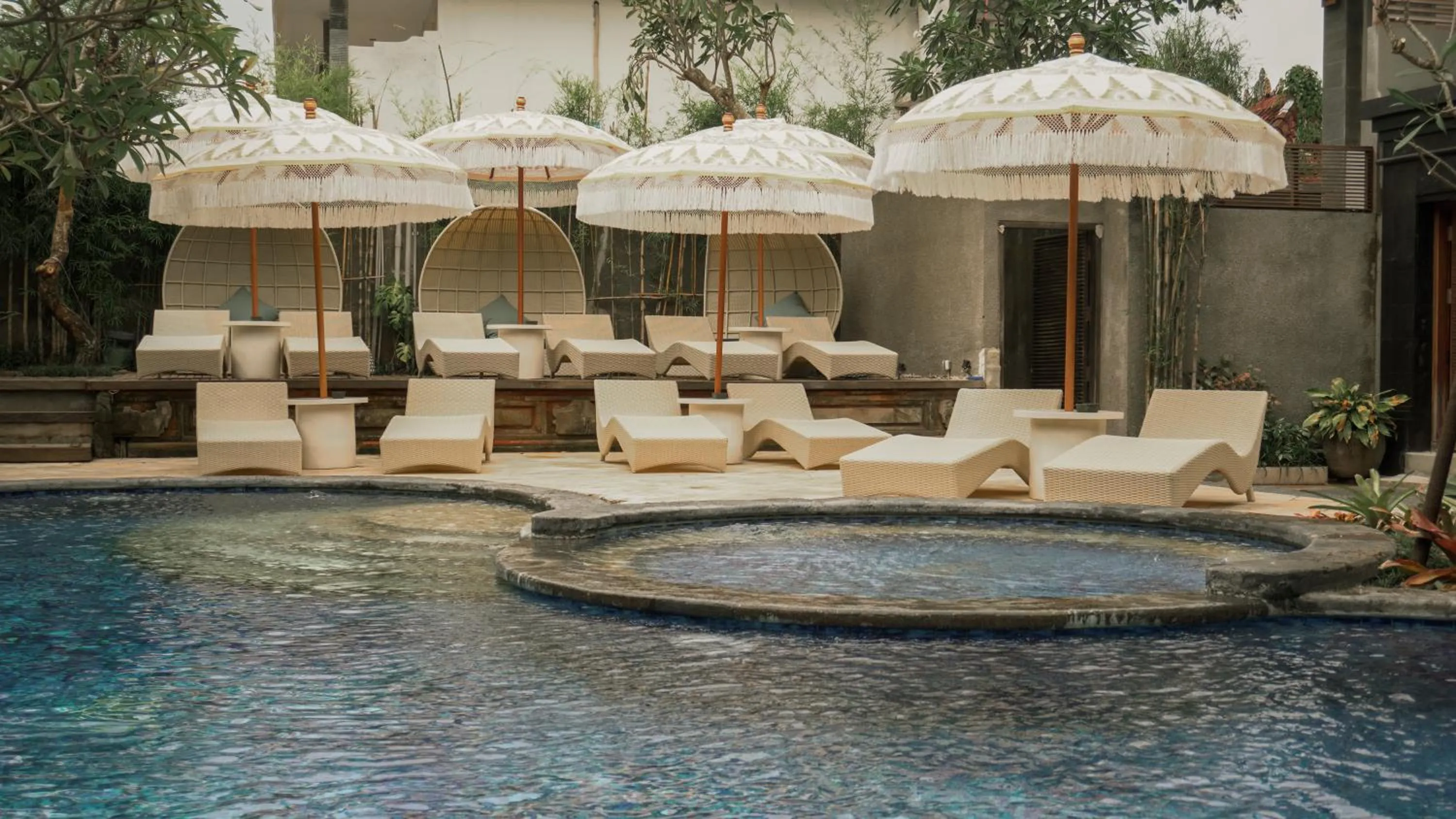 Swimming pool in Annora Villas Seminyak