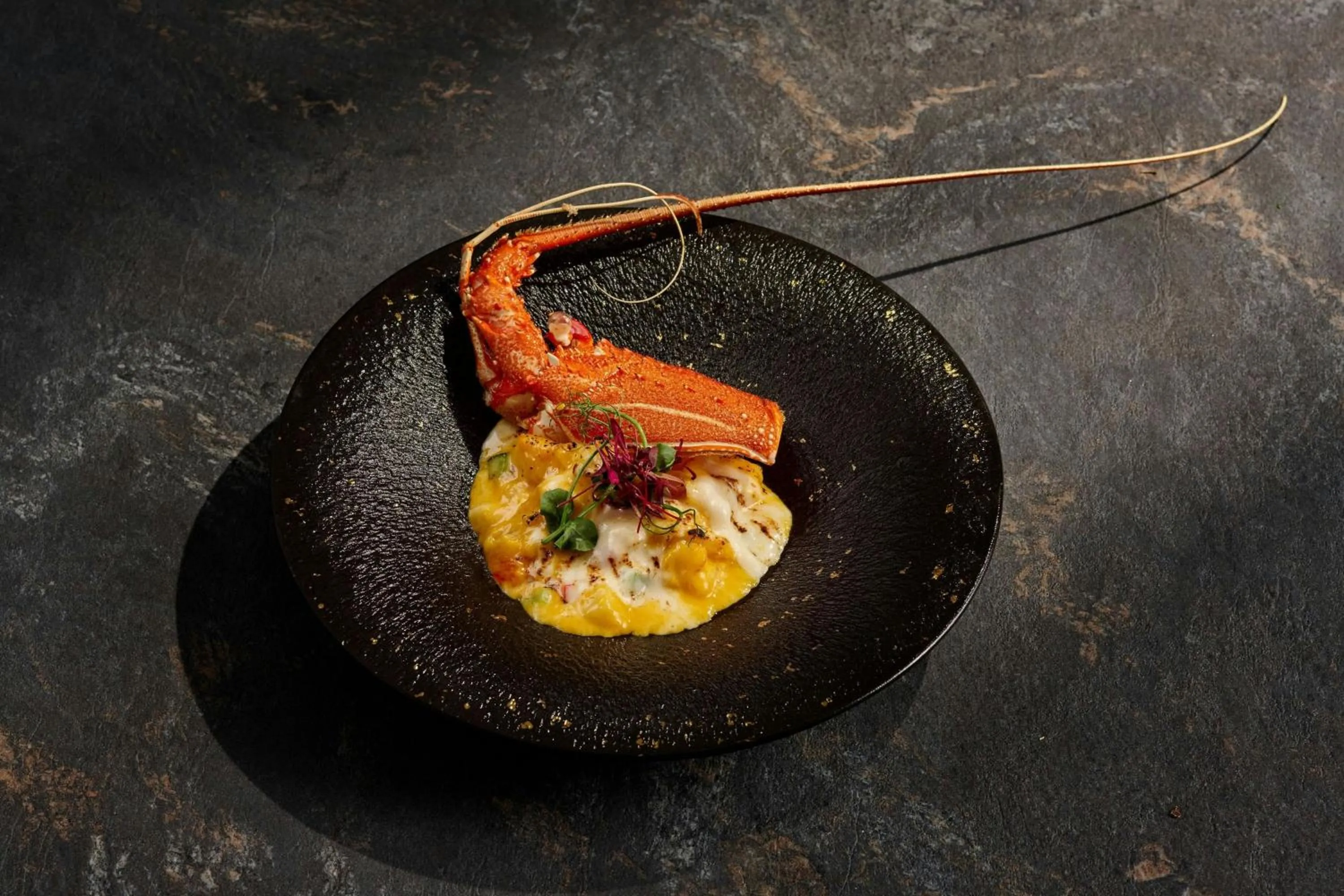 Restaurant/places to eat in Frasers House, a Luxury Collection Hotel, Singapore