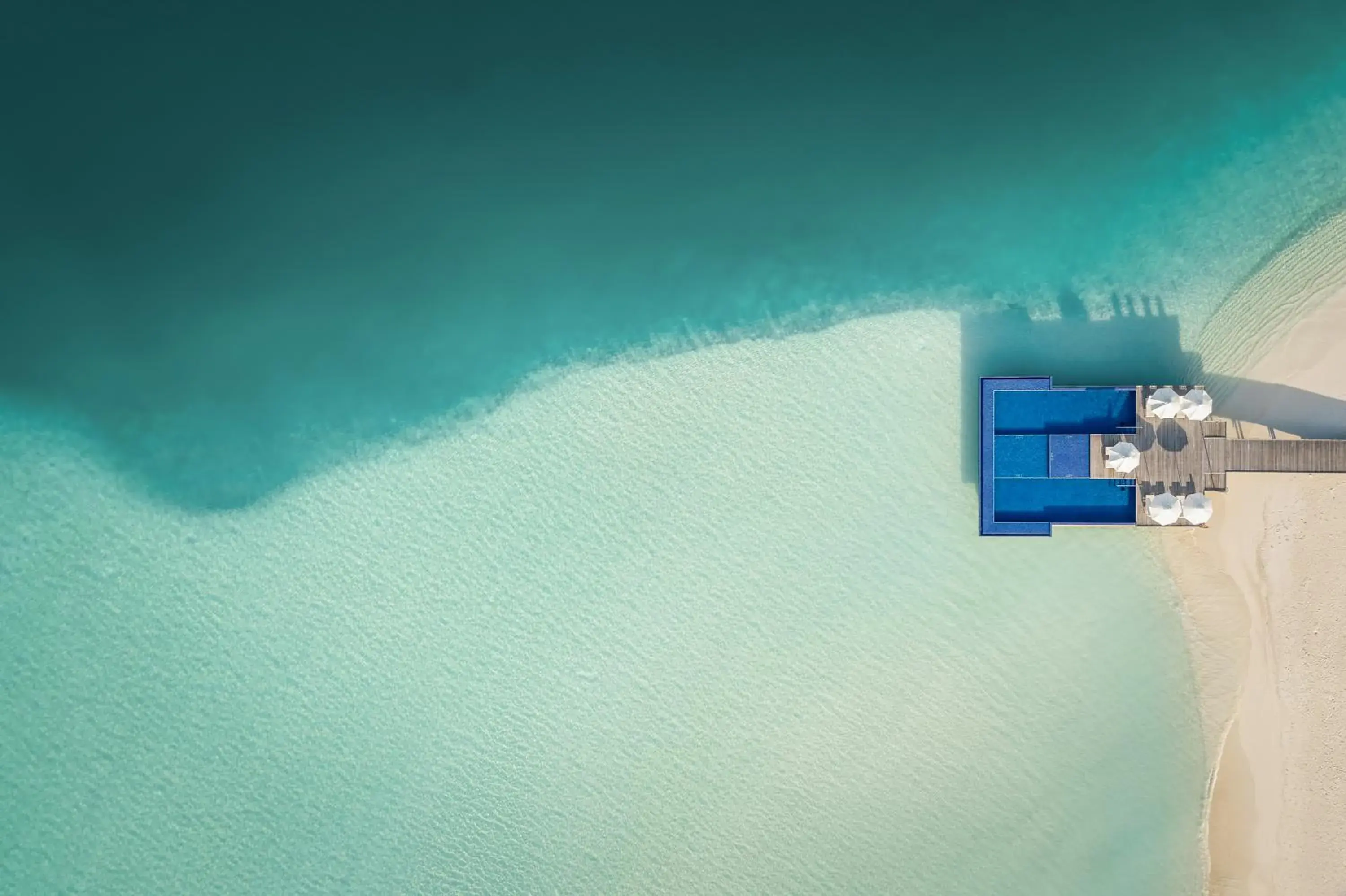 Swimming pool in Conrad Maldives Rangali Island Swimming pool in Conrad Maldives Rangali Island