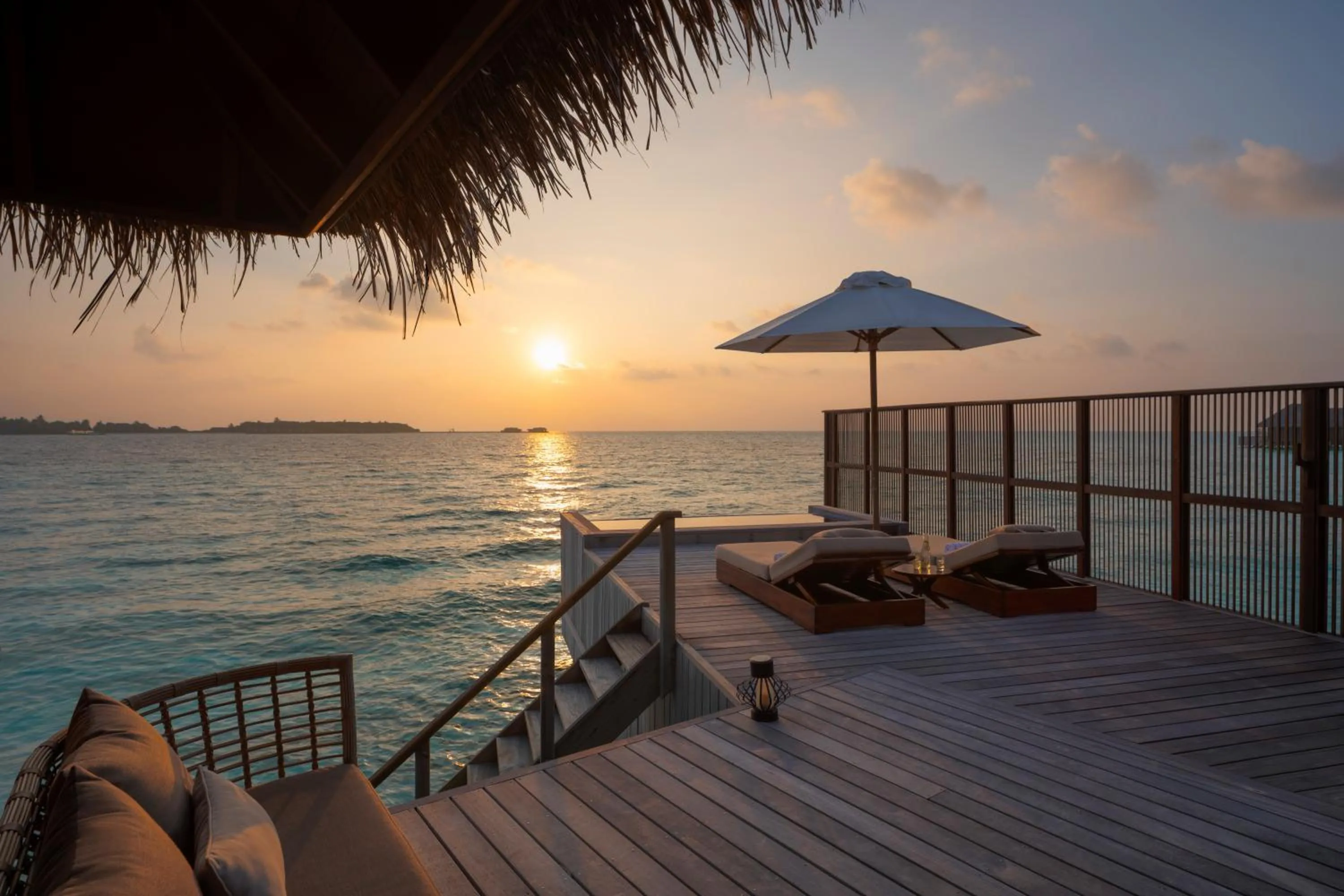 Swimming pool in Conrad Maldives Rangali Island