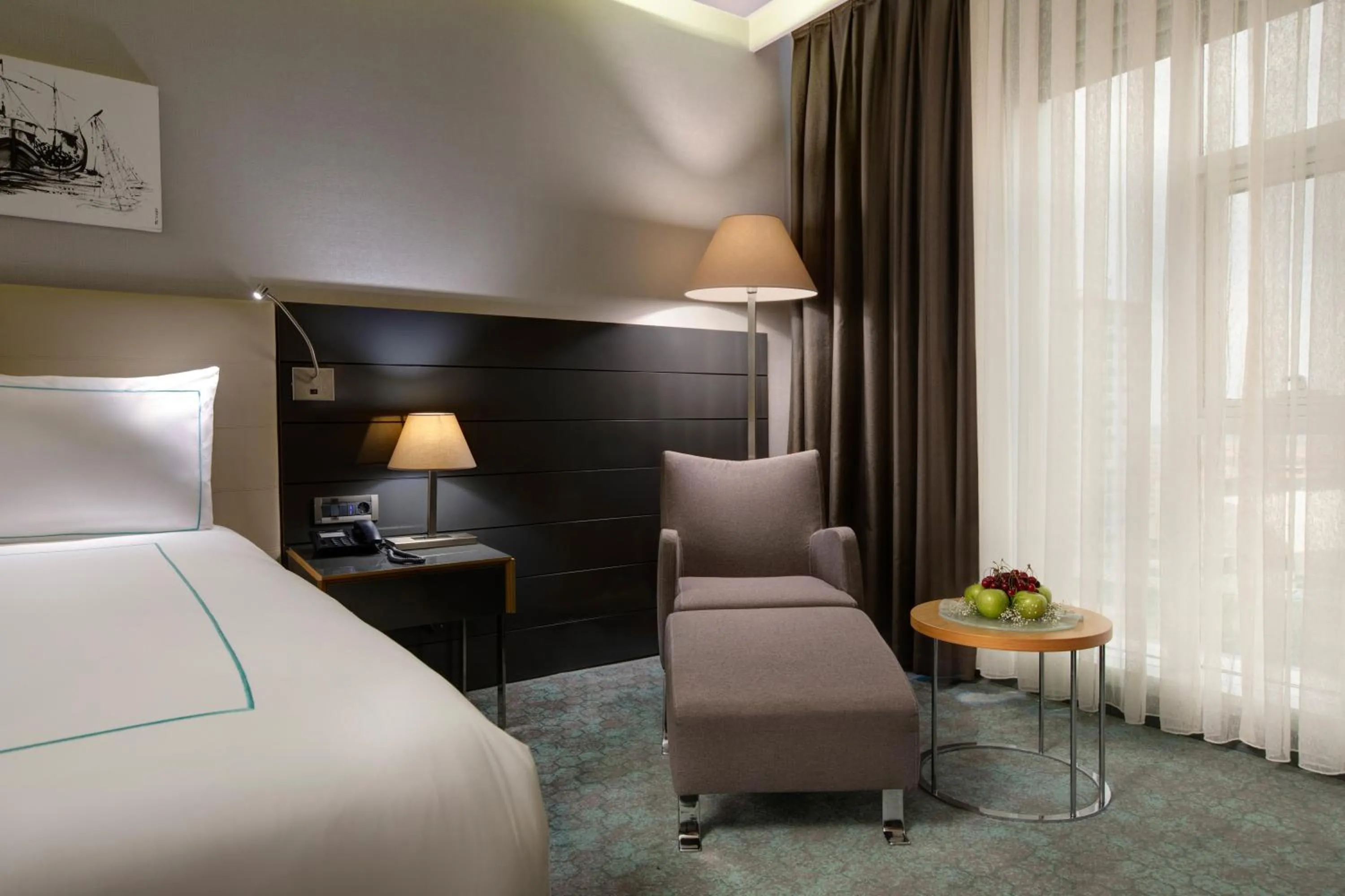 Seating area, Bed in Divan Corlu