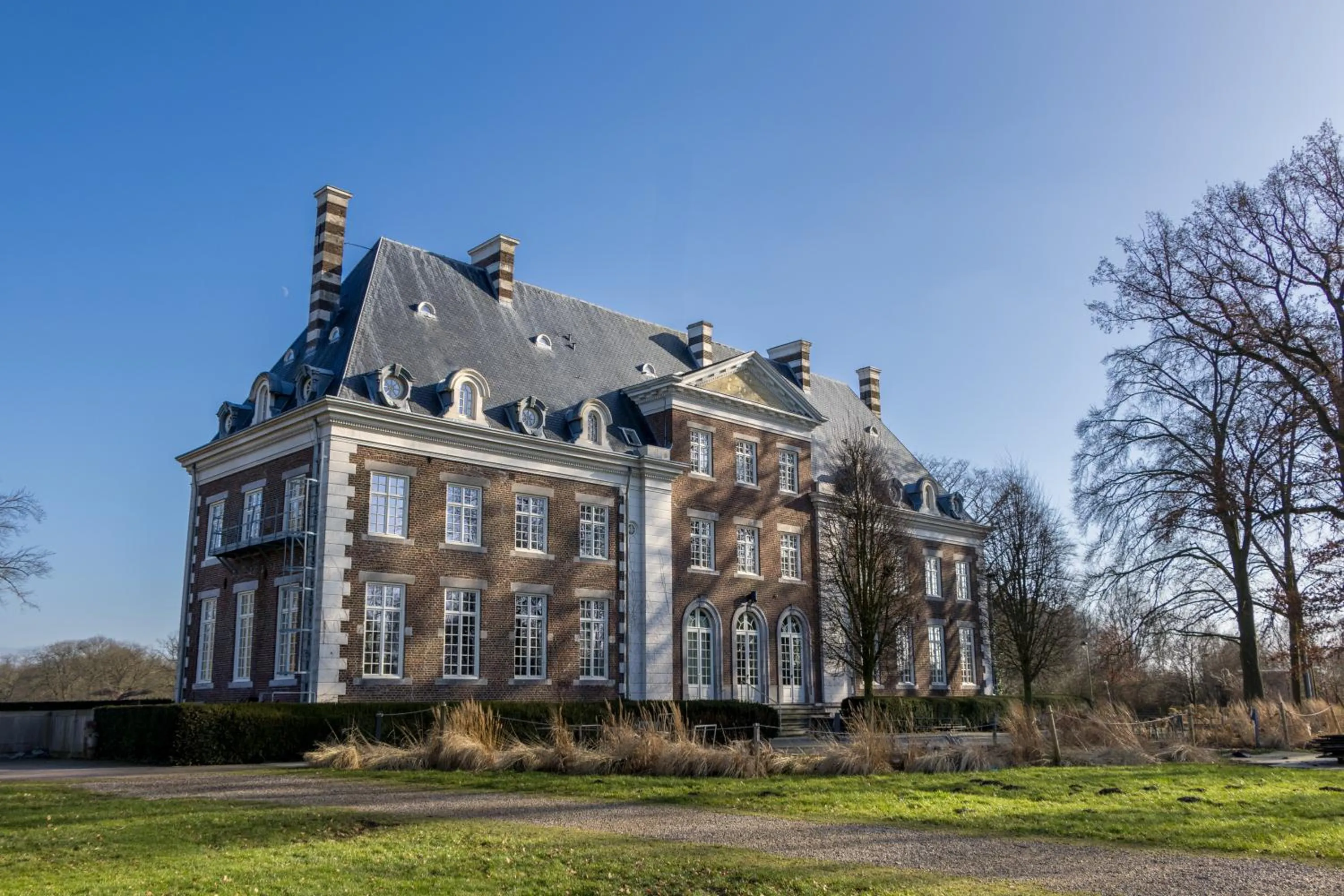 Property building in Kasteel Pietersheim Maastricht - Lanaken