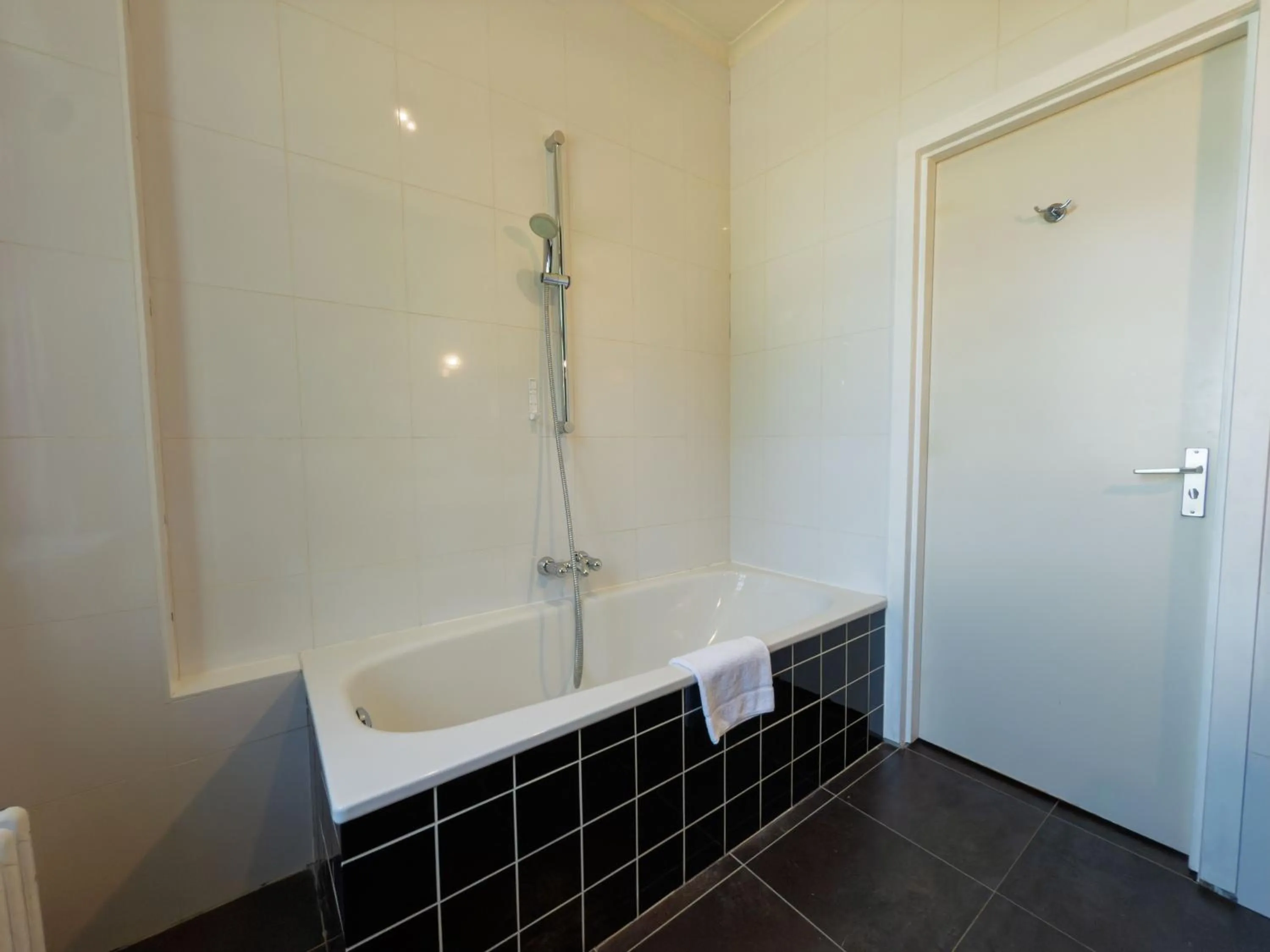 Bathroom in Kasteel Pietersheim Maastricht - Lanaken