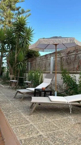 Yasmine Apartments and Rooms