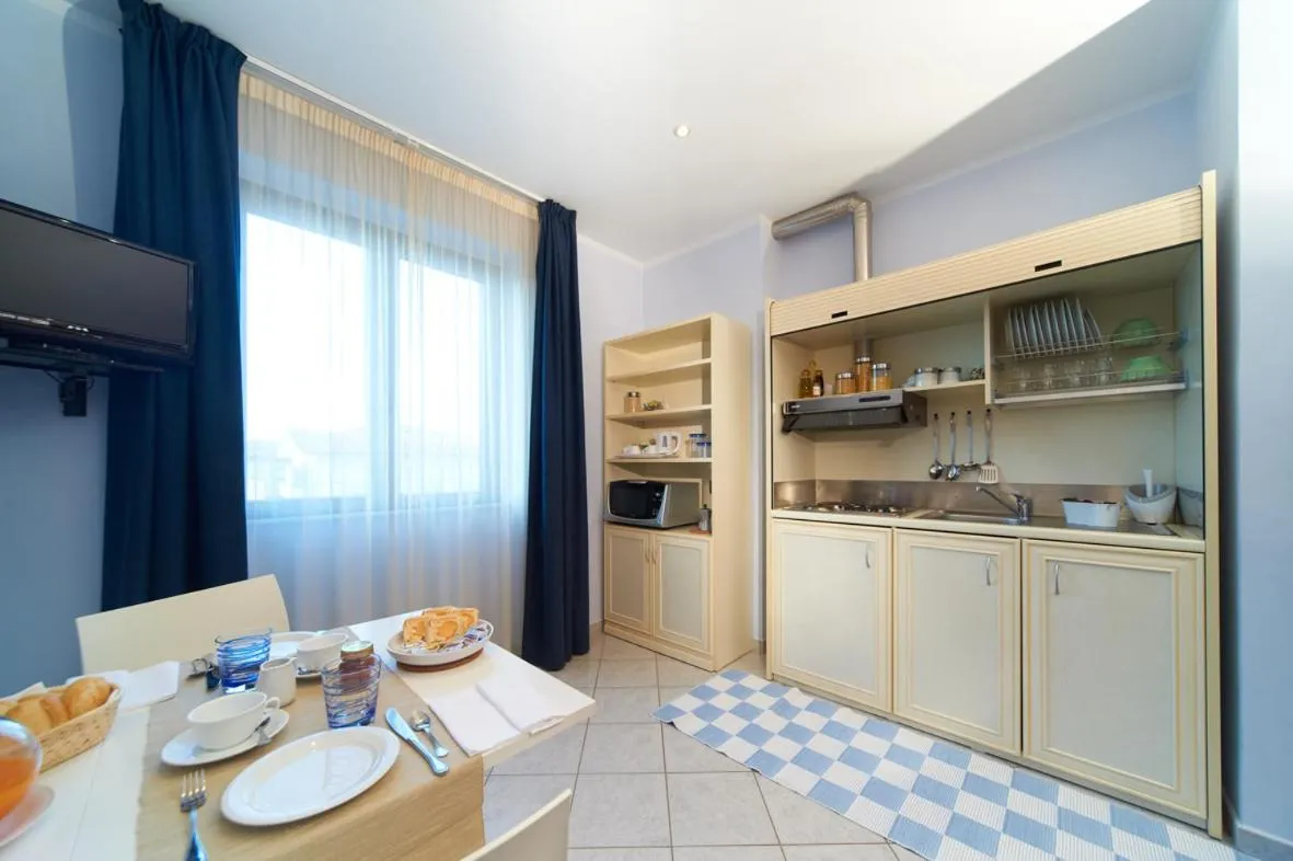 Kitchen or kitchenette in Hotel Sirio