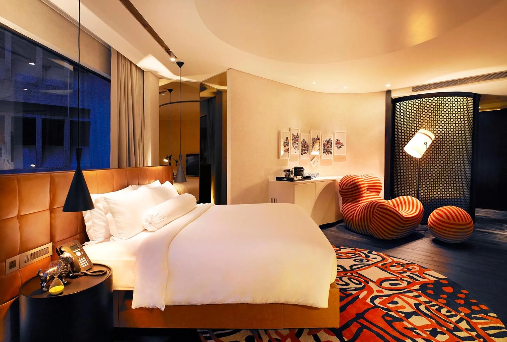 Bed in Naumi Hotel Singapore