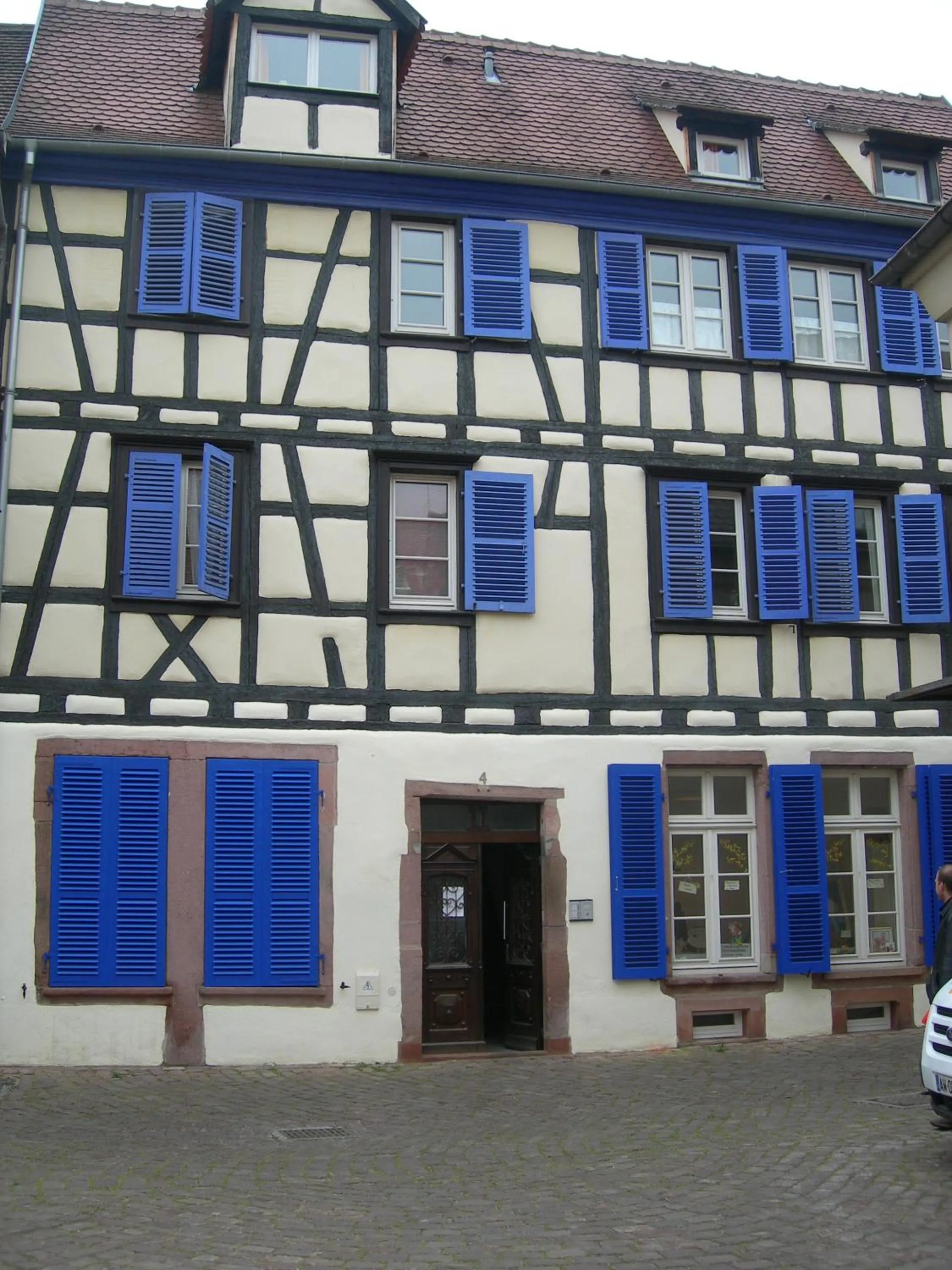 Property building in Studio Tripiers