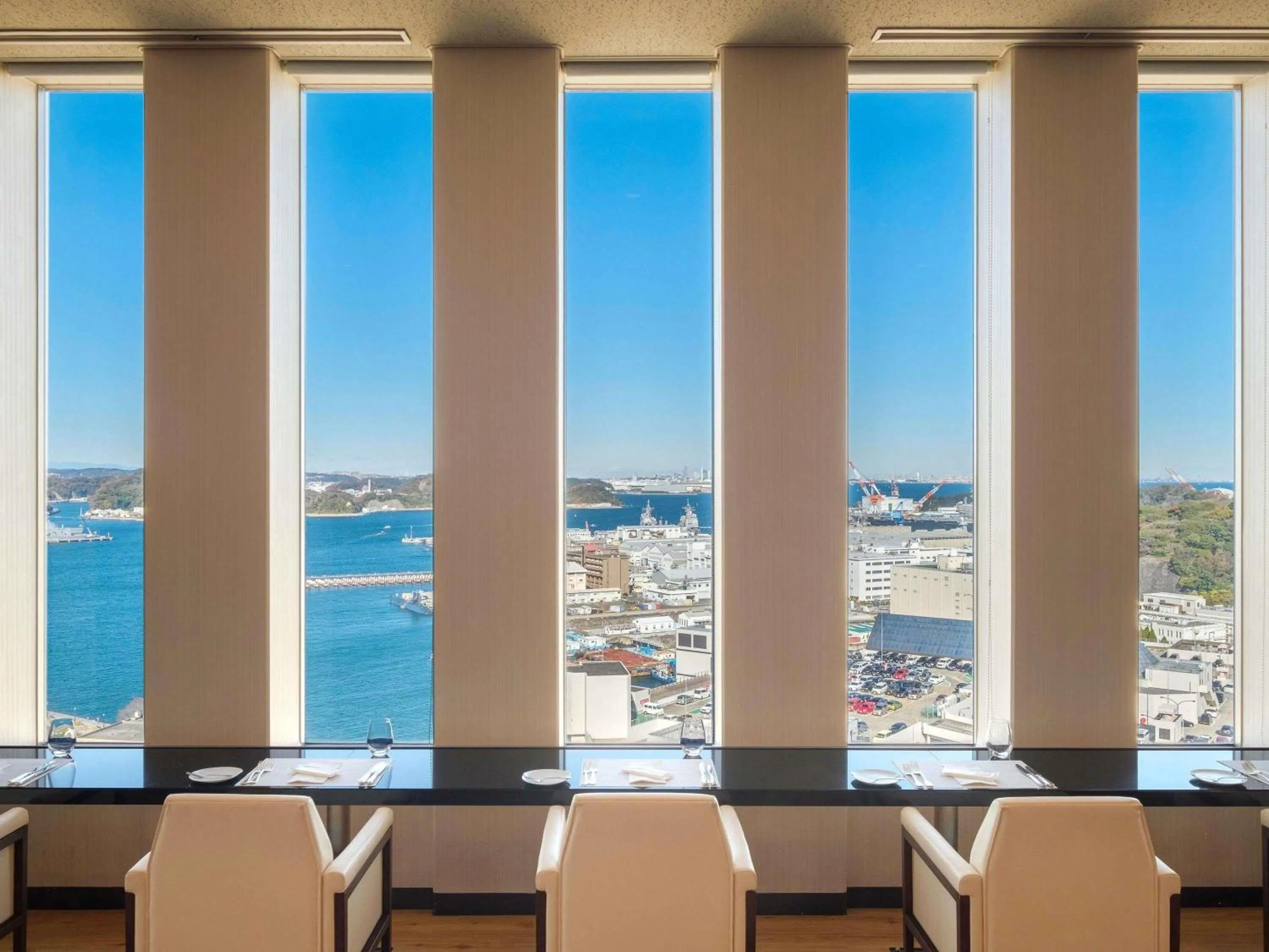 Property building in Mercure Yokosuka