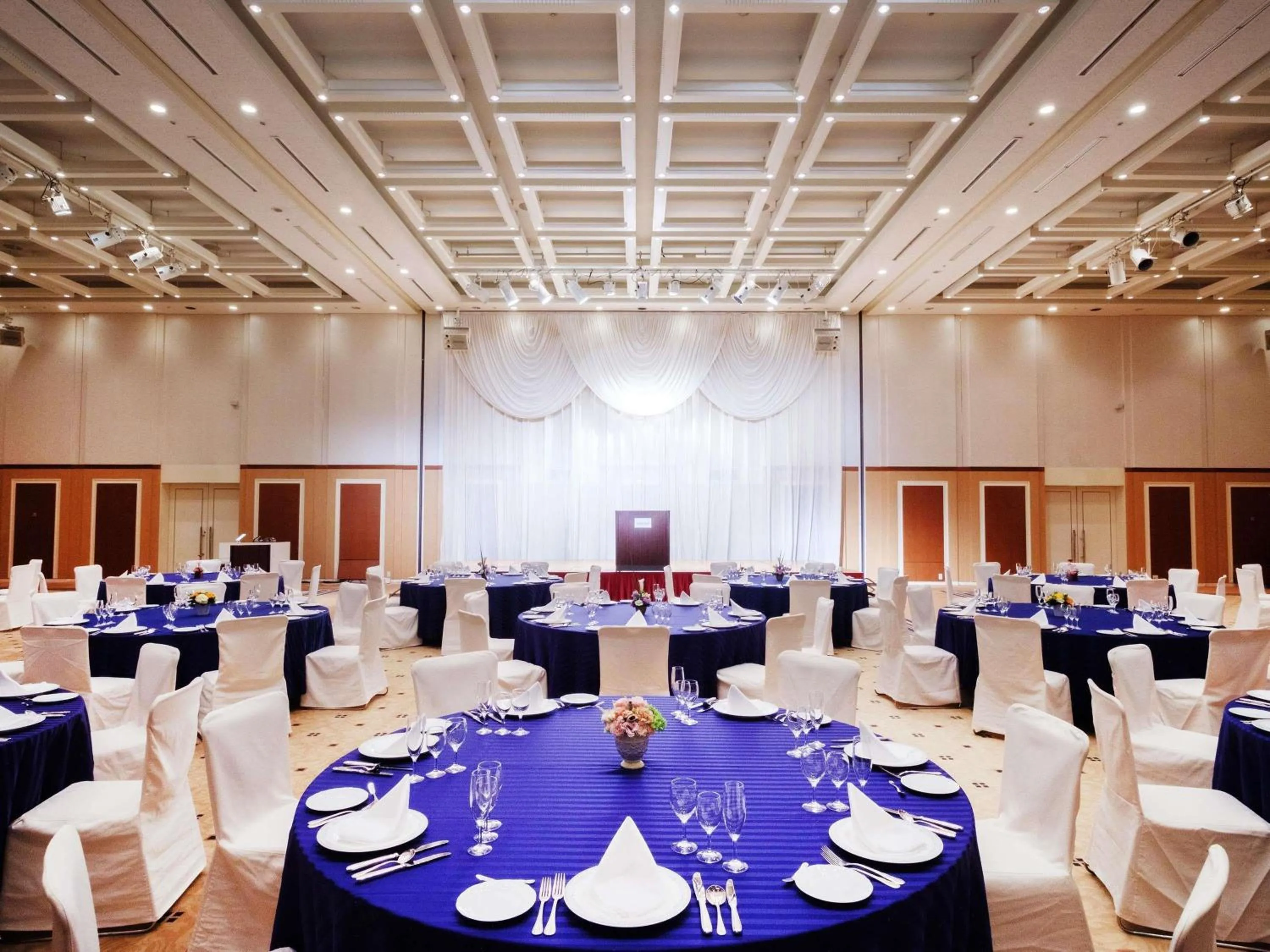 Property building in Mercure Yokosuka