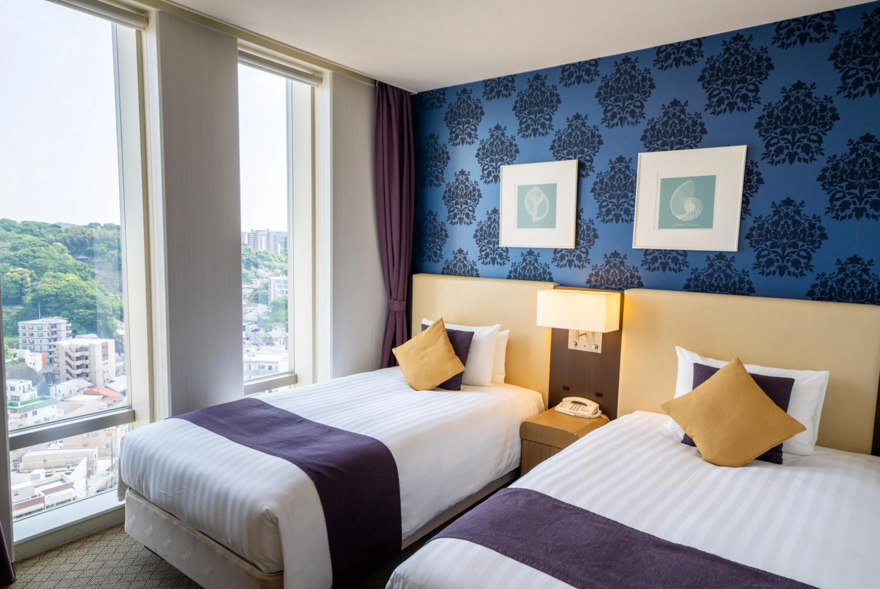 Bed in Mercure Yokosuka