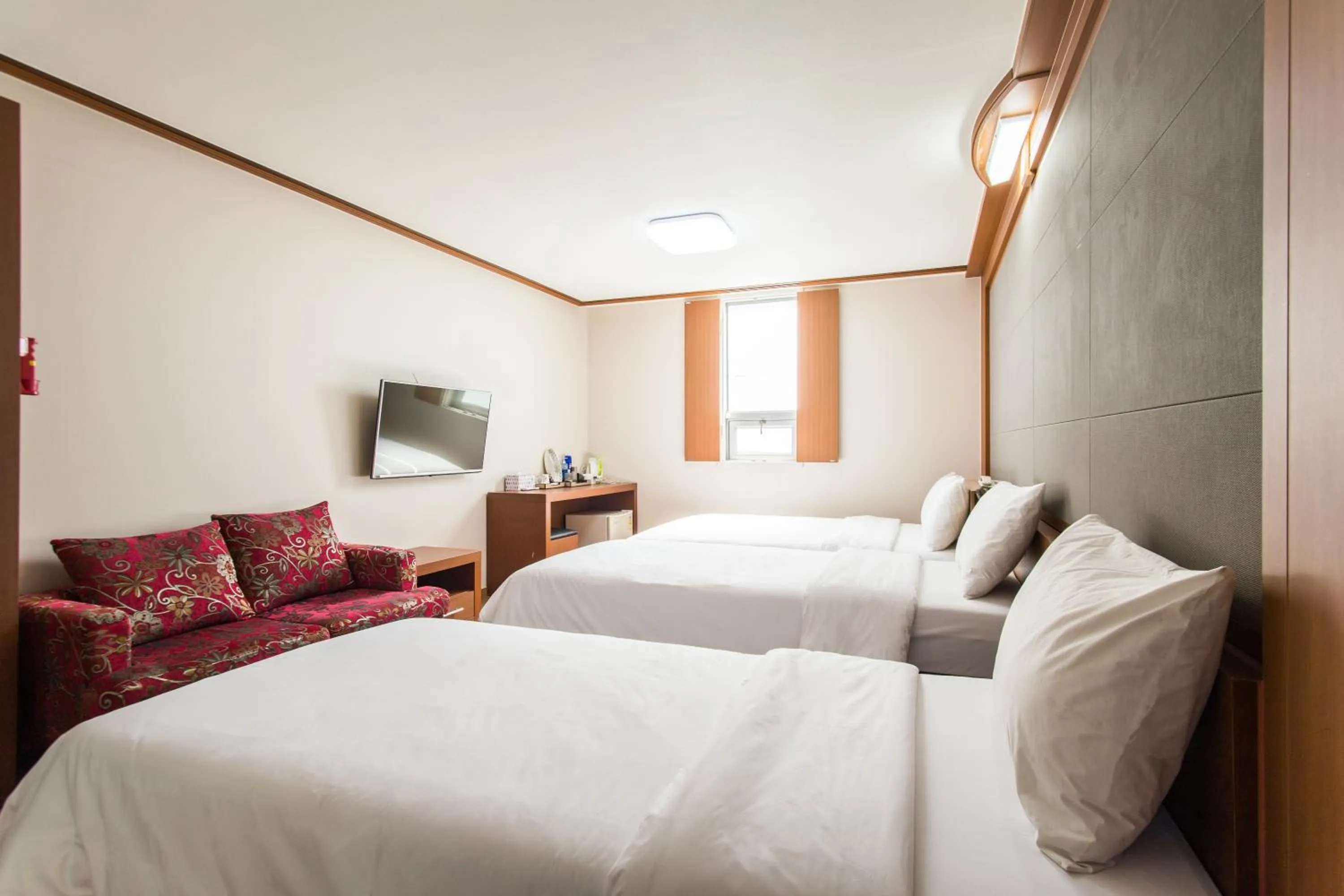 Bedroom, Bed in Incheon Airtel
