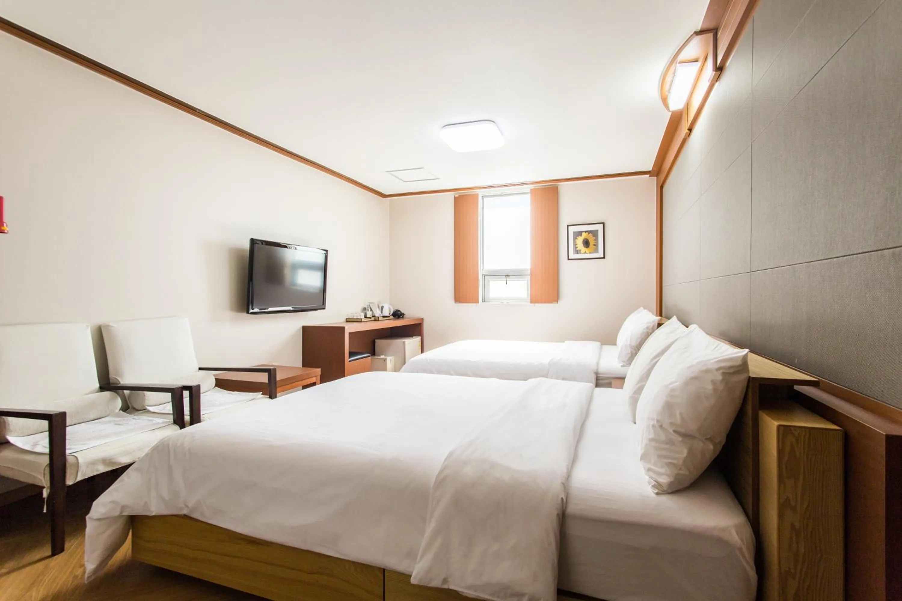 Bedroom, Bed in Incheon Airtel
