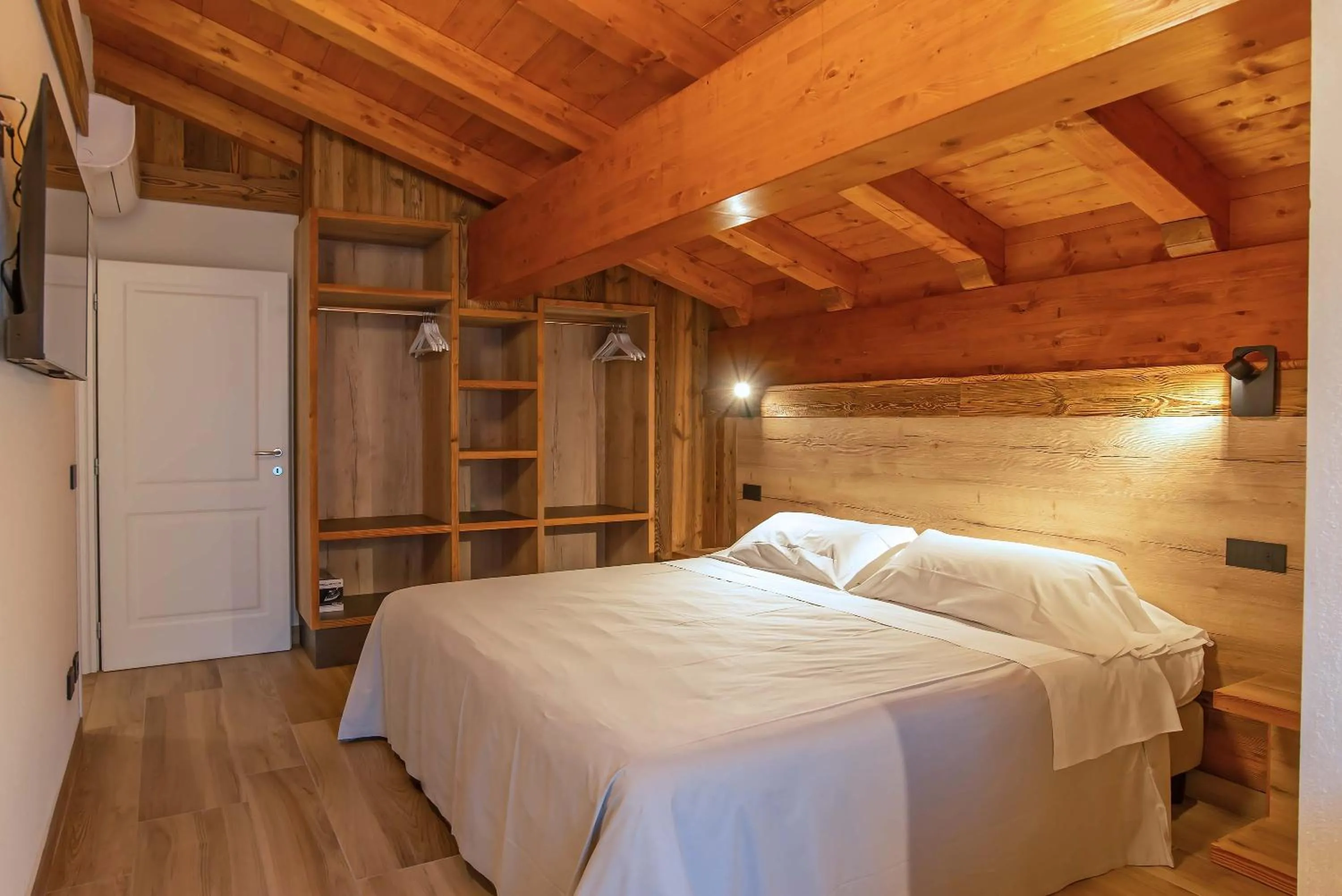 Photo of the whole room, Bed in Relais Du Foyer