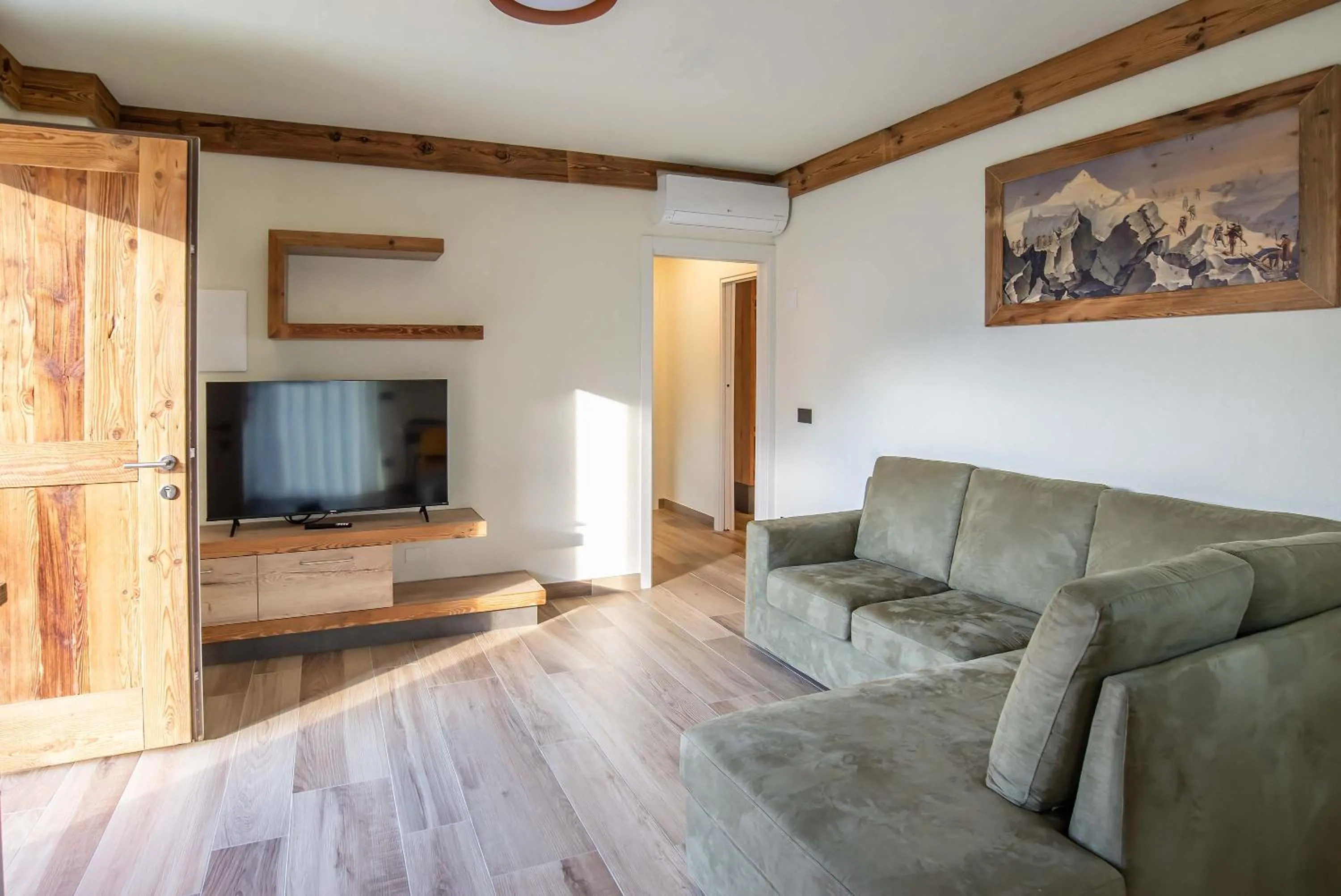 TV and multimedia in Relais Du Foyer