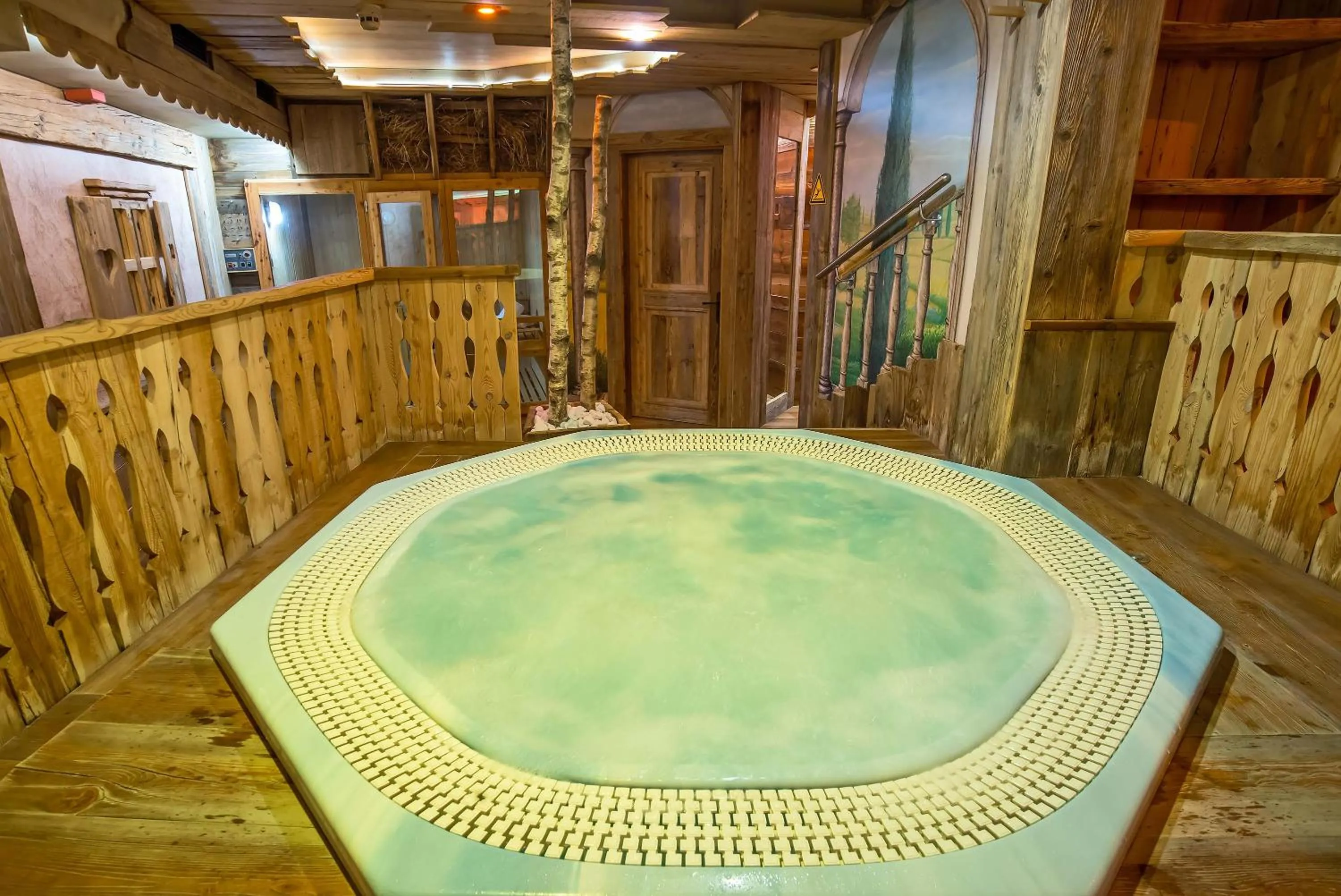 Hot Tub in Relais Du Foyer