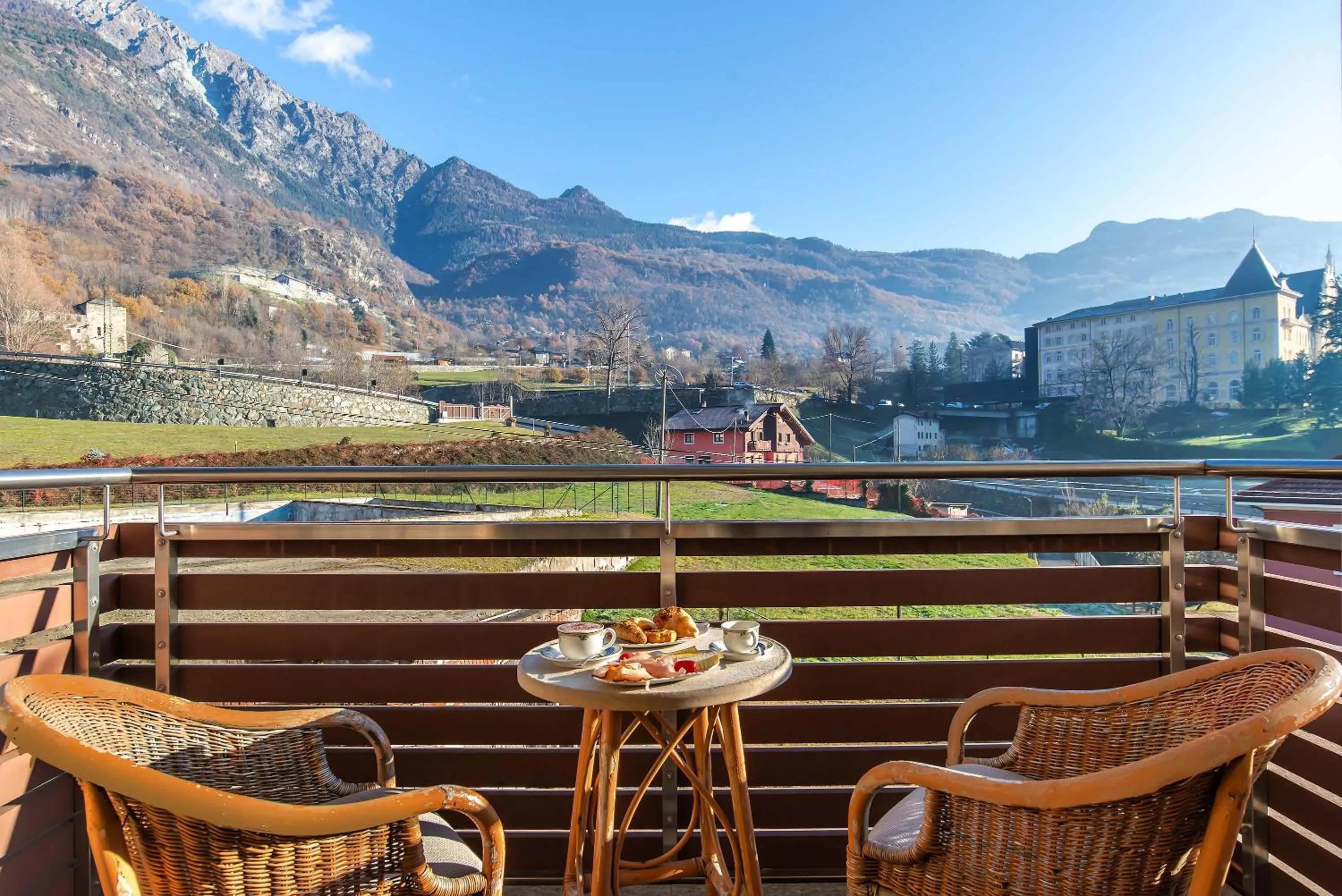 Mountain view in Relais Du Foyer