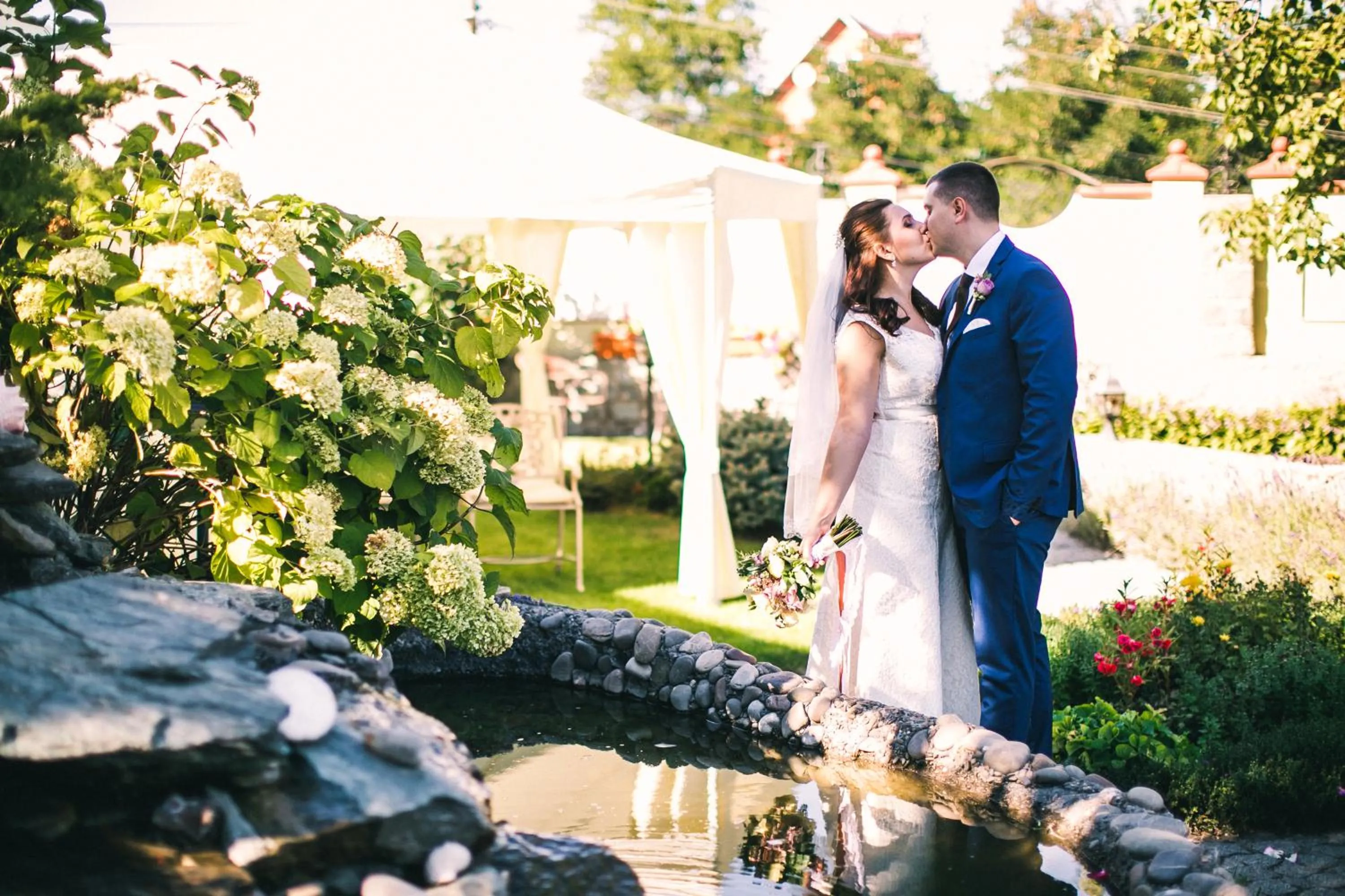 Garden in Oselya Hotel