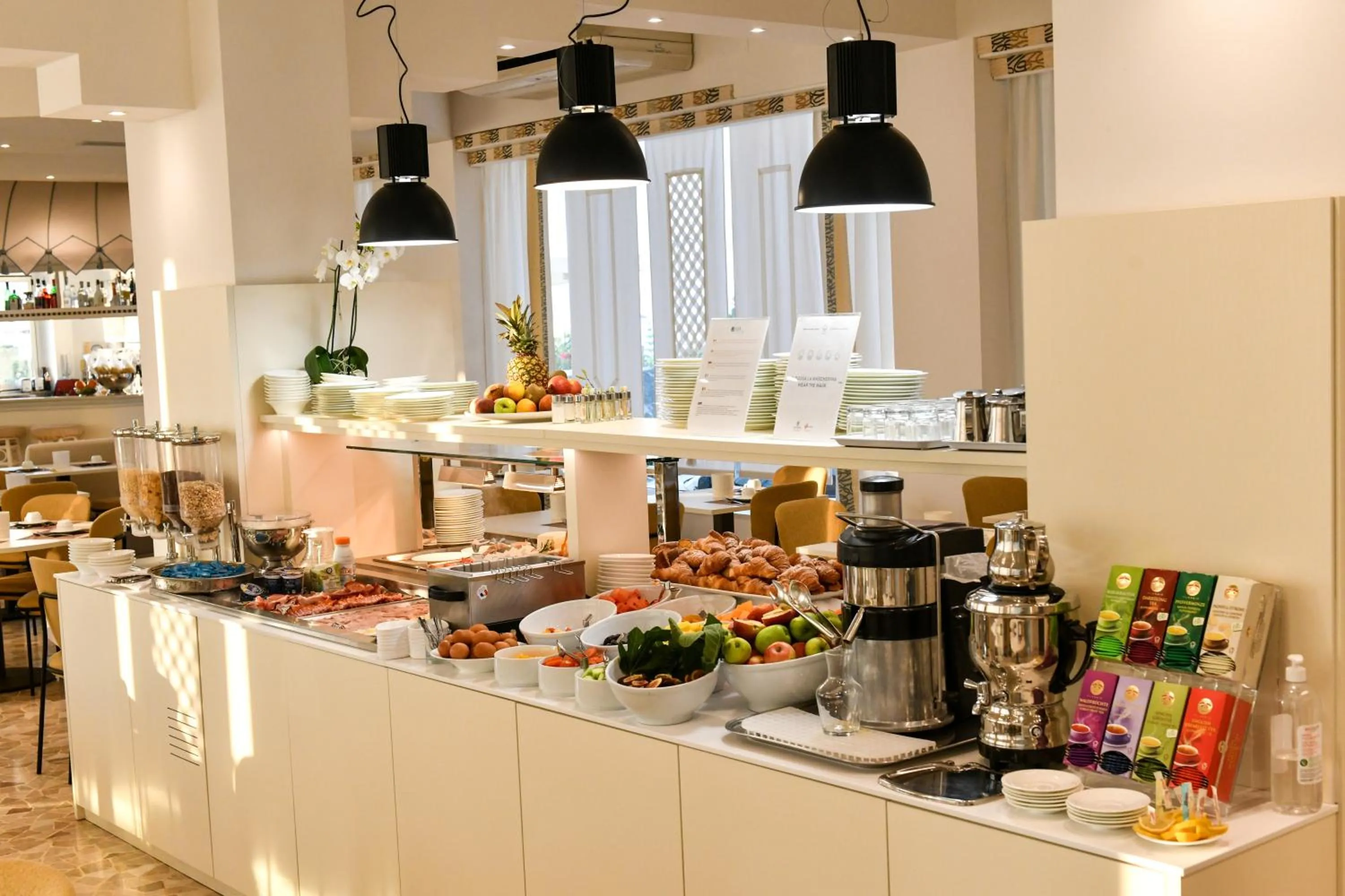 Restaurant/places to eat in Hotel Delle Mimose