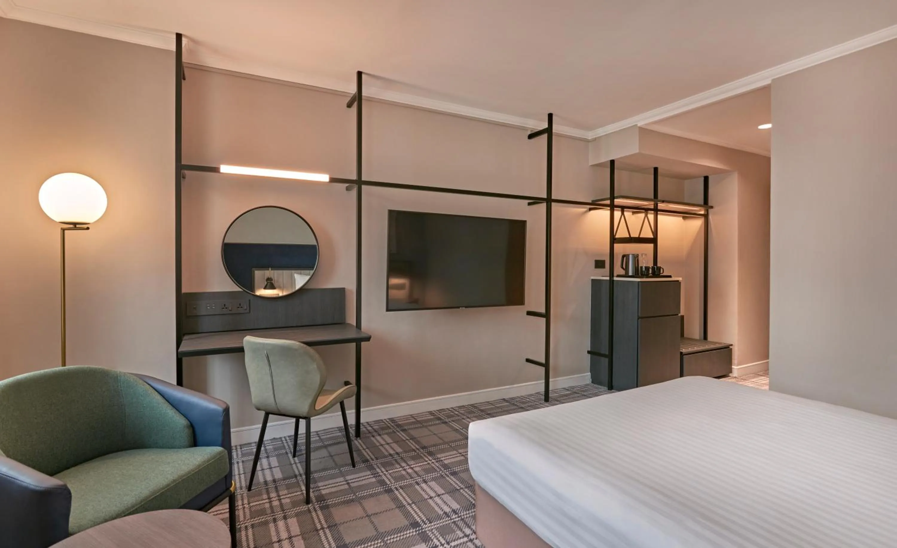 Photo of the whole room, Bed in Vibe Hotel Singapore Orchard