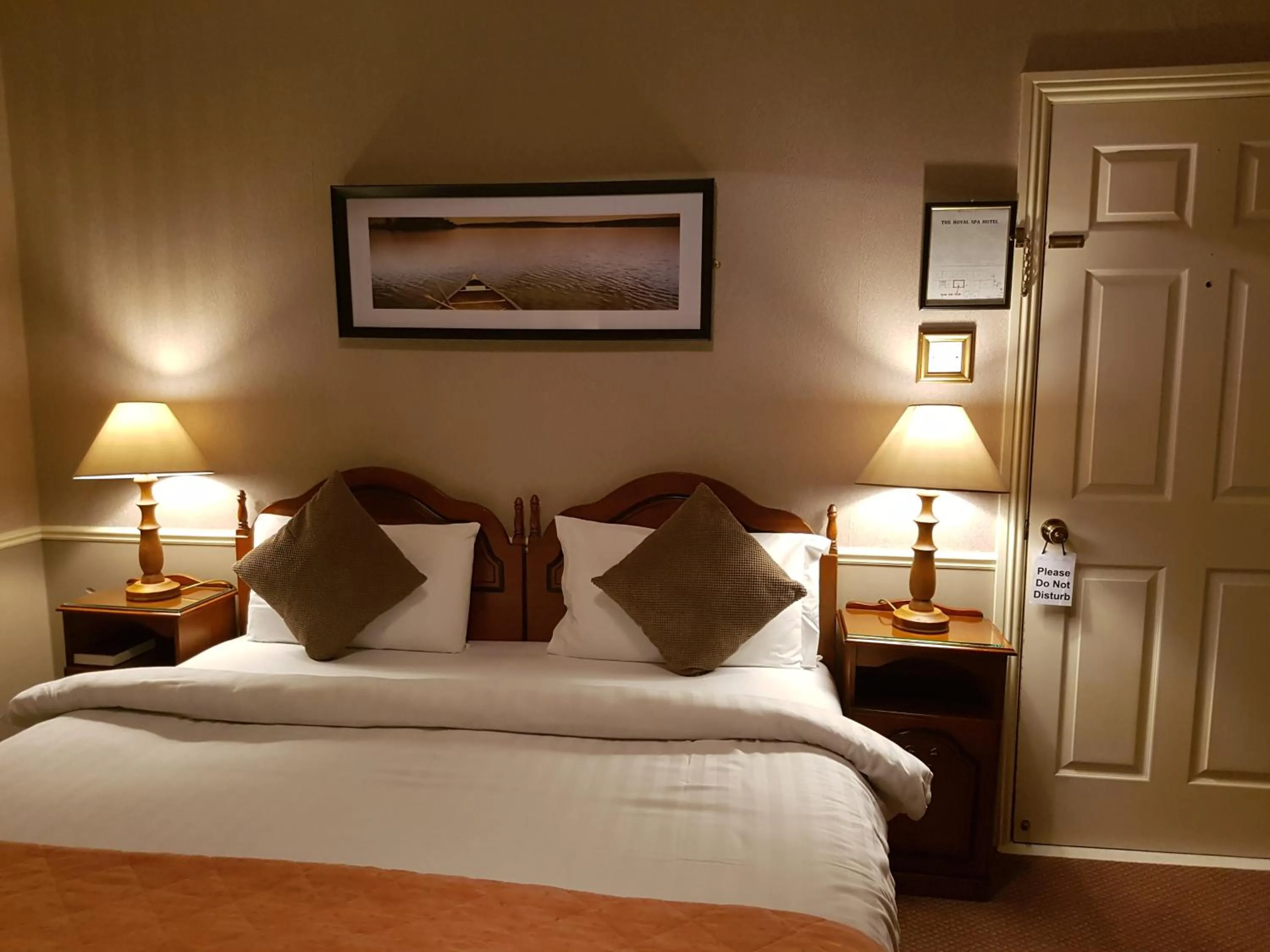 Bed in Royal Spa Hotel
