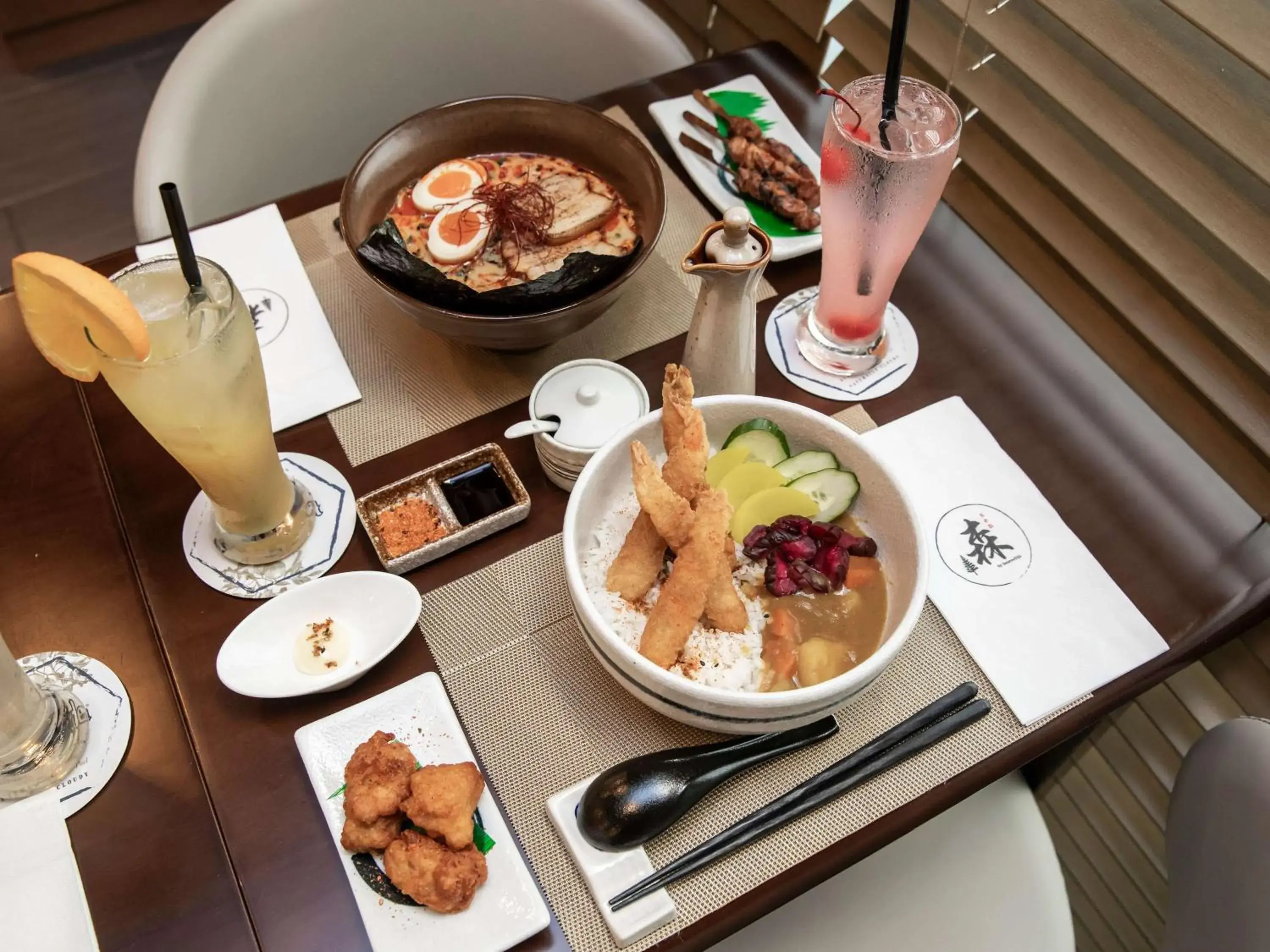 Restaurant/places to eat in ibis budget Singapore Imperial Restaurant/places to eat in ibis budget Singapore Imperial